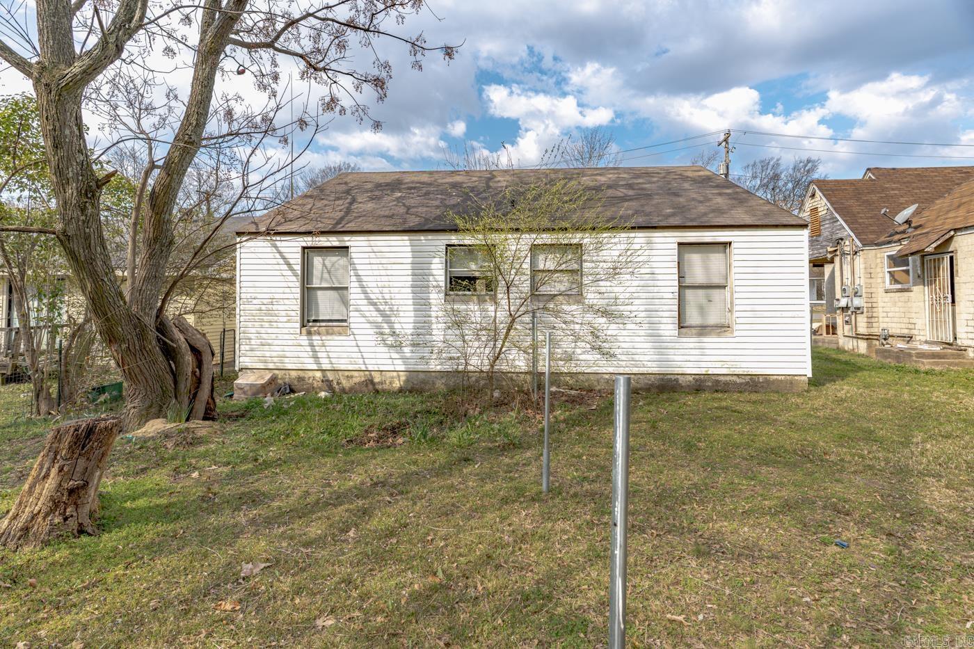 Kahn - Residential Income