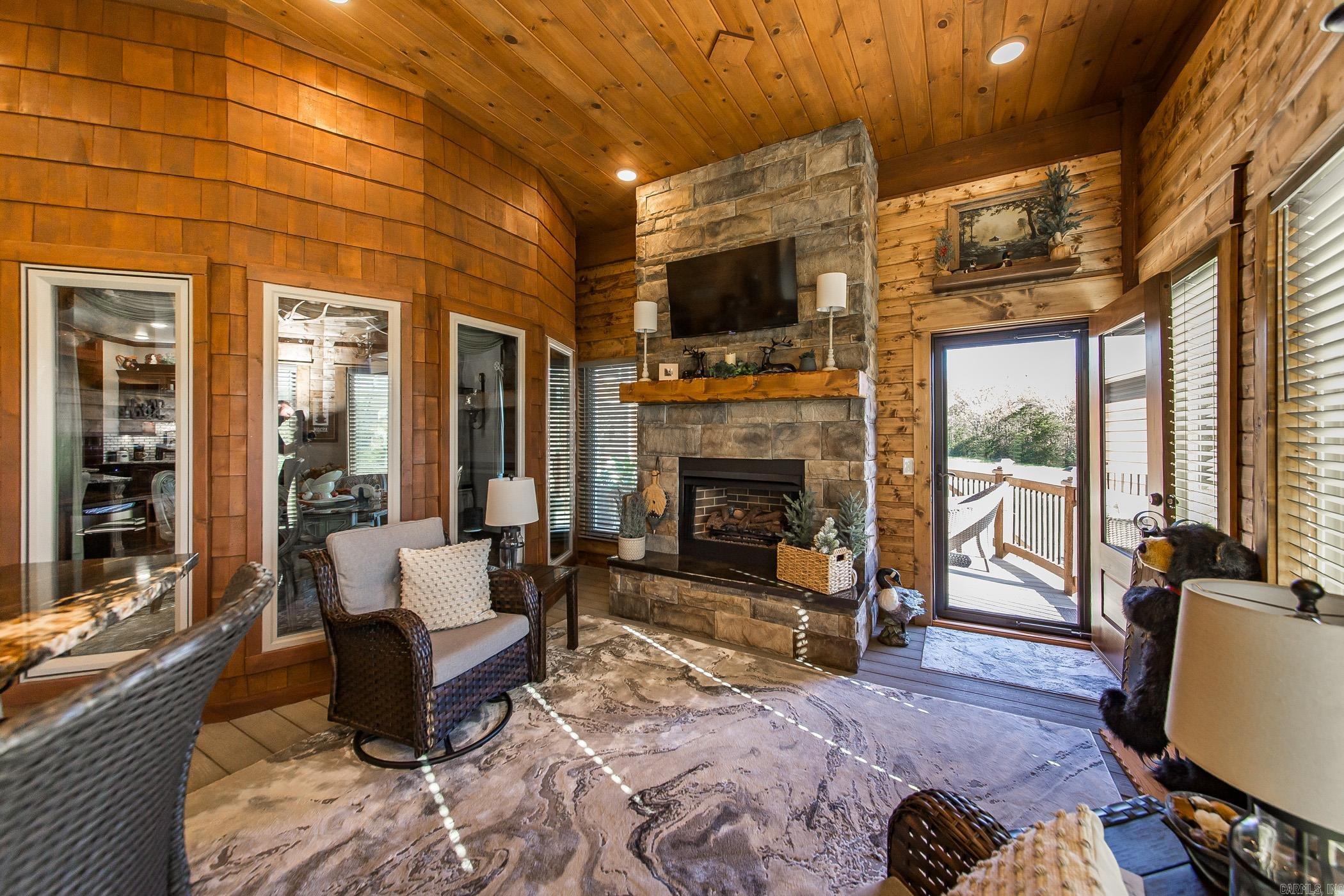 INDIAN KNOB S/D-SOUTH - Residential