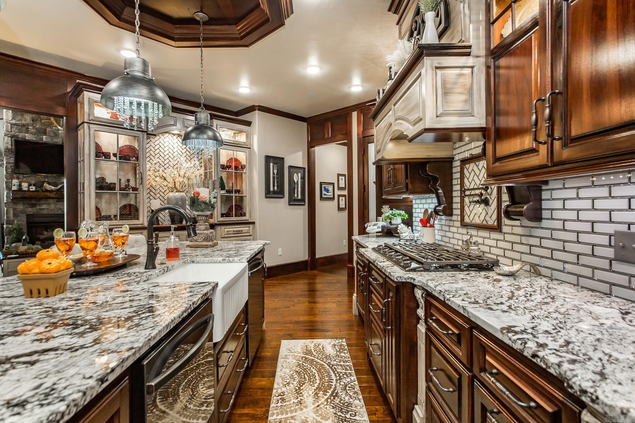 INDIAN KNOB S/D-SOUTH - Residential