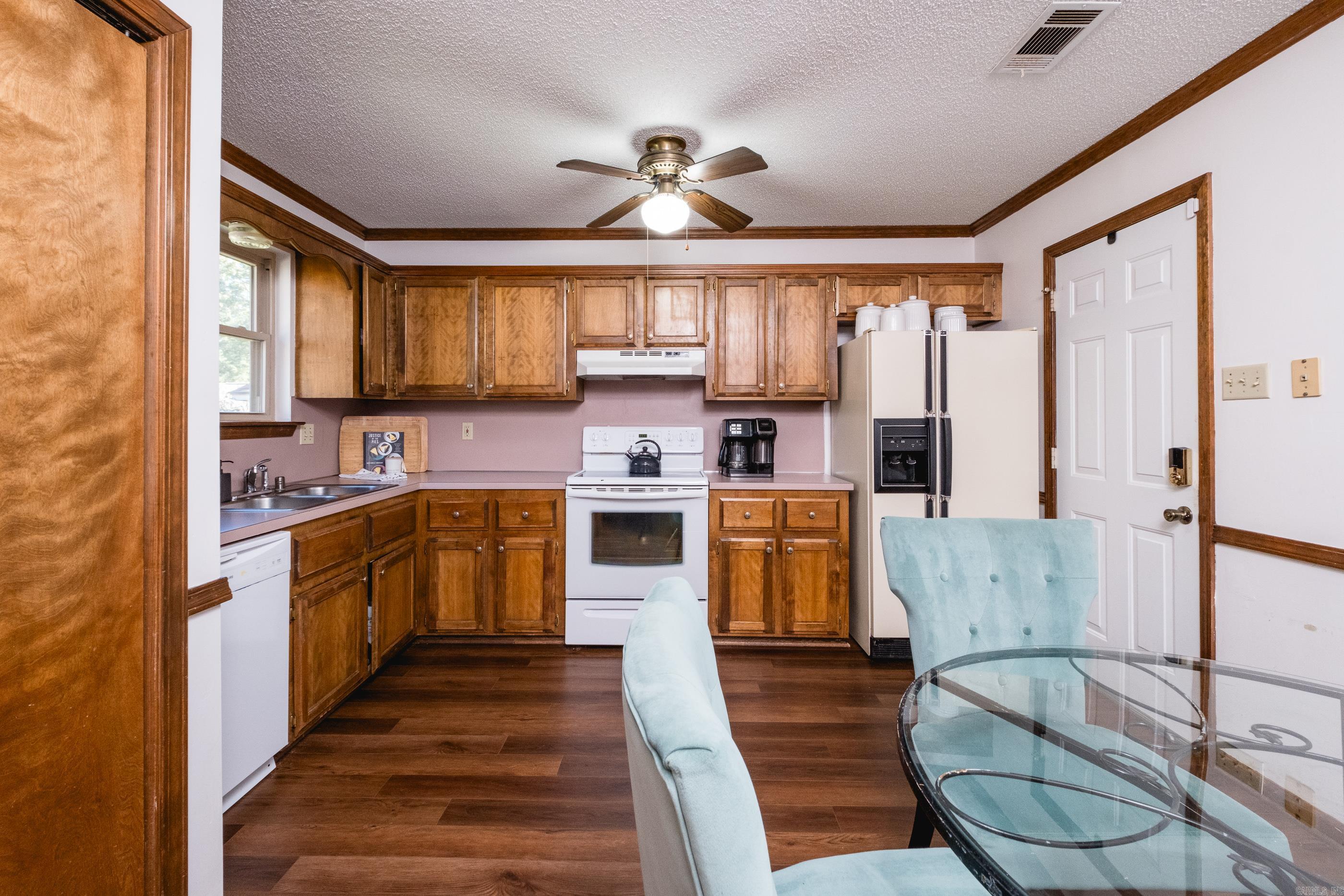 FOXGROVE - Residential