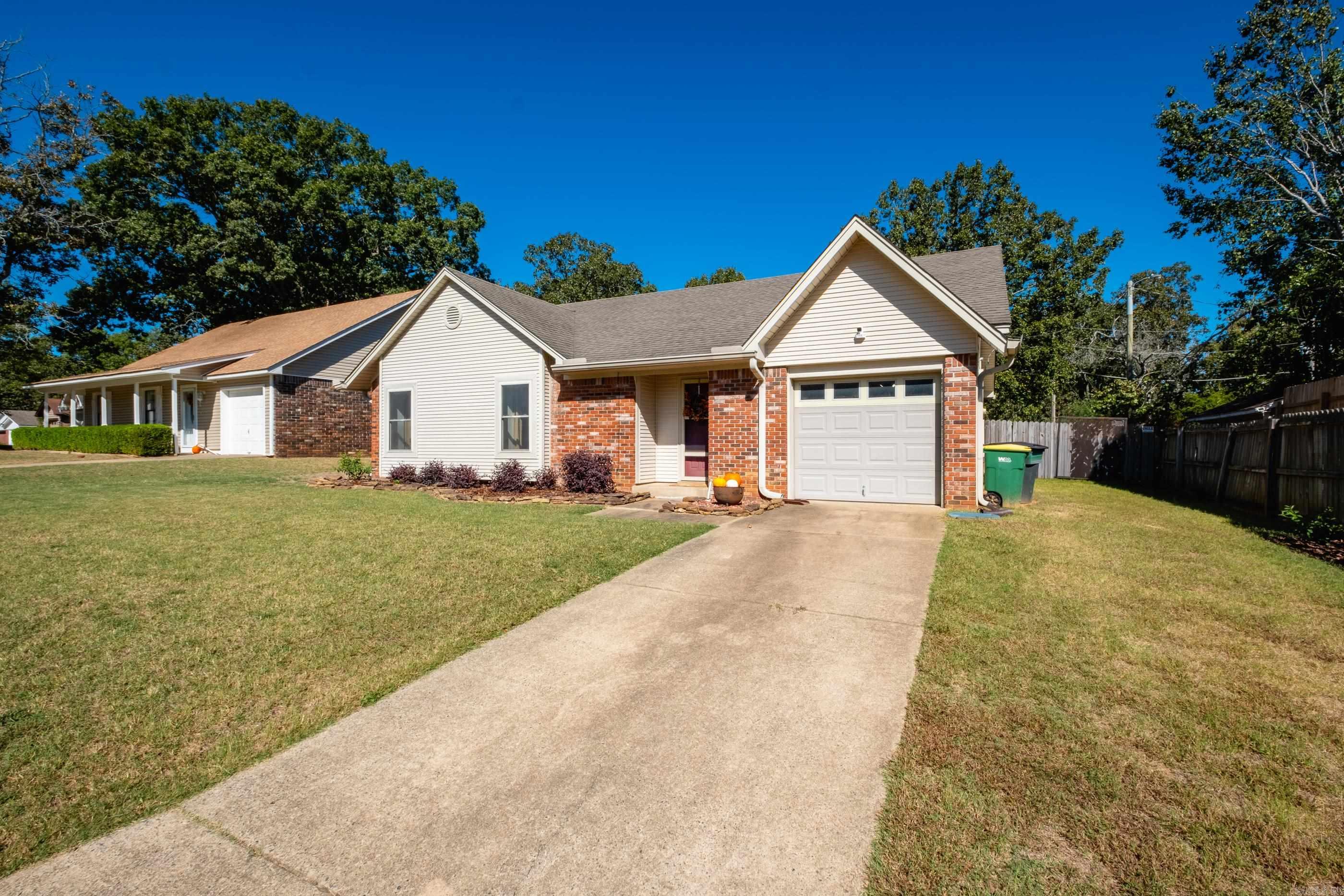 FOXGROVE - Residential