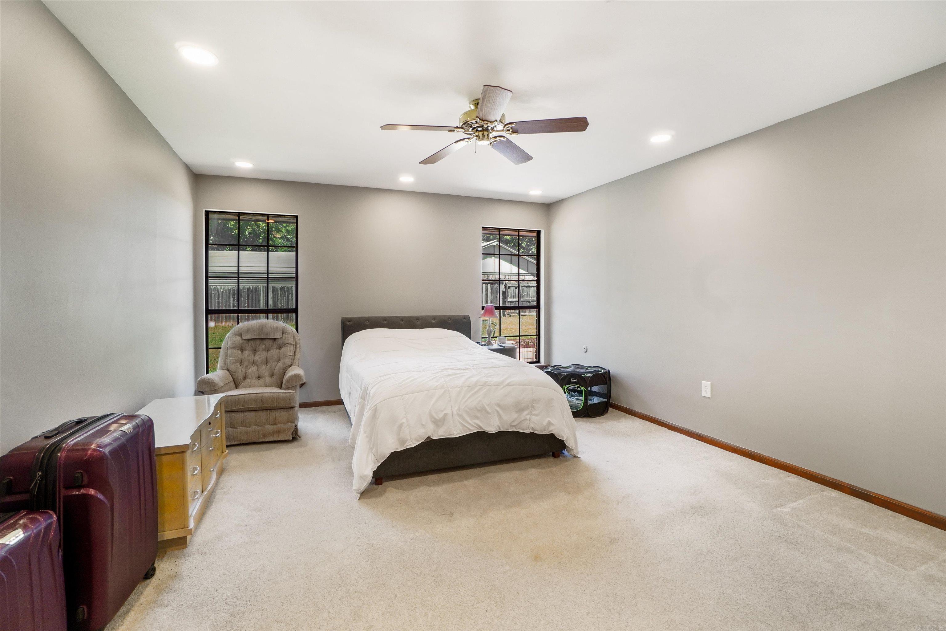 SUMMERFIELD - Residential