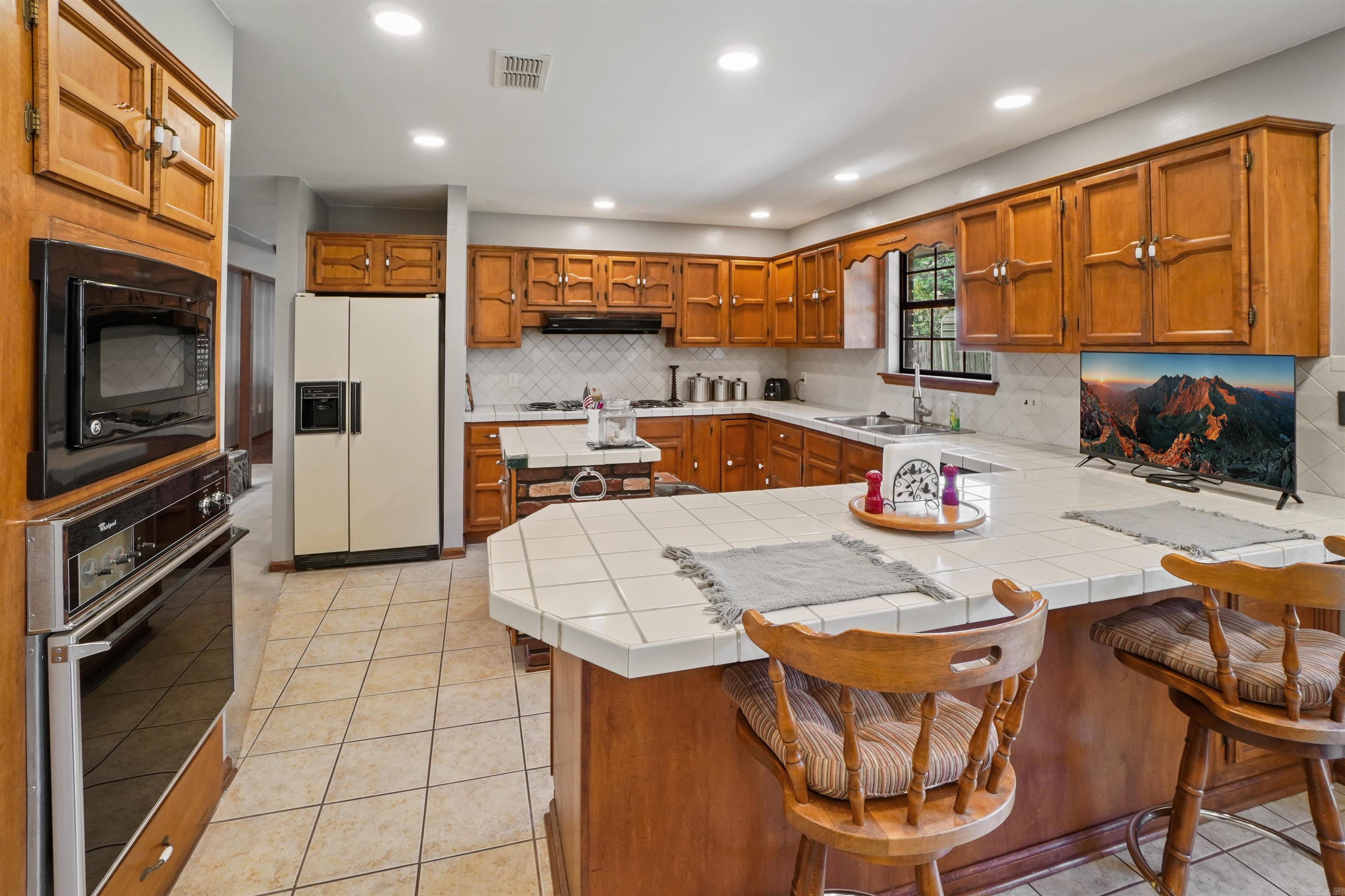 SUMMERFIELD - Residential