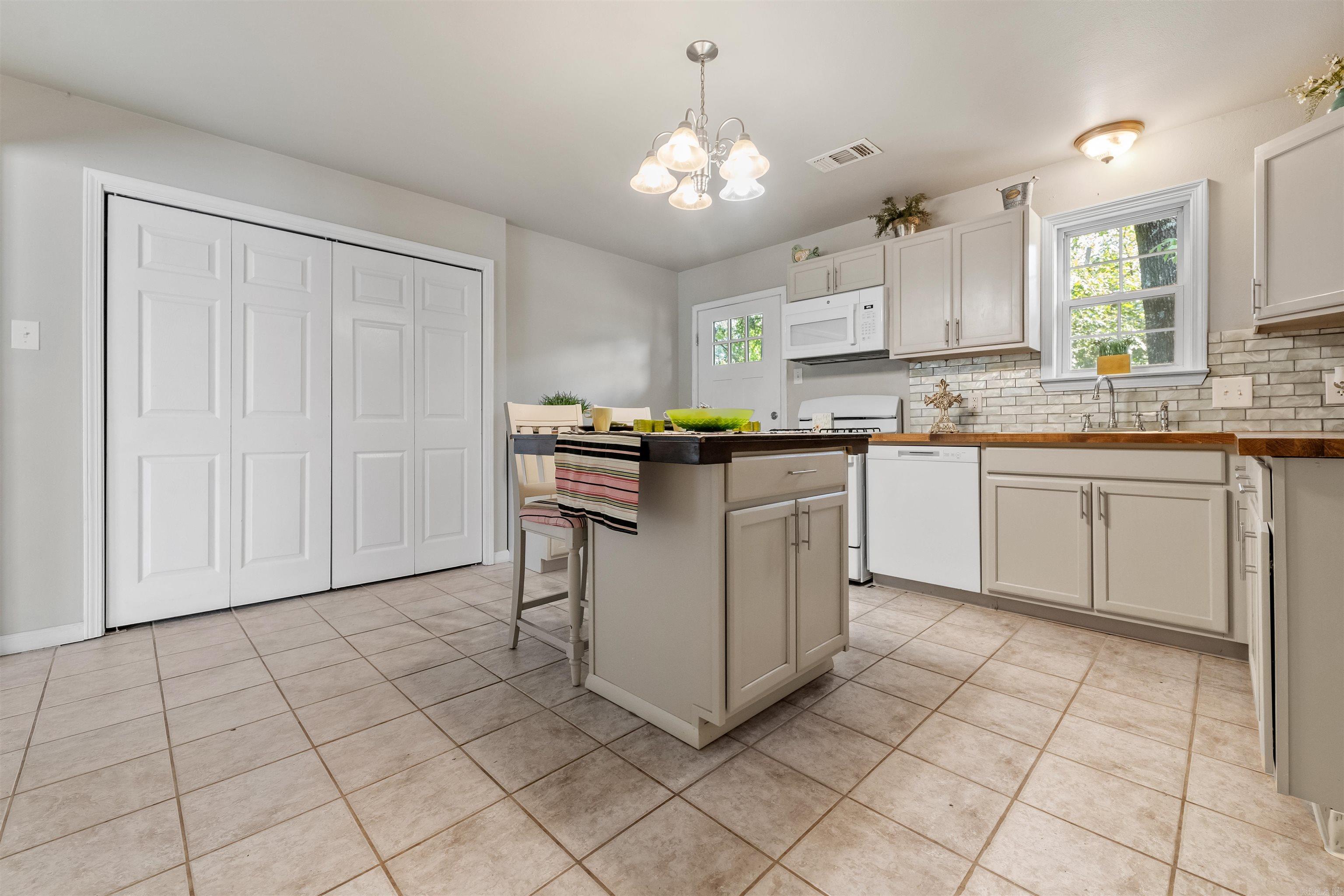 Jordan Acres - Residential