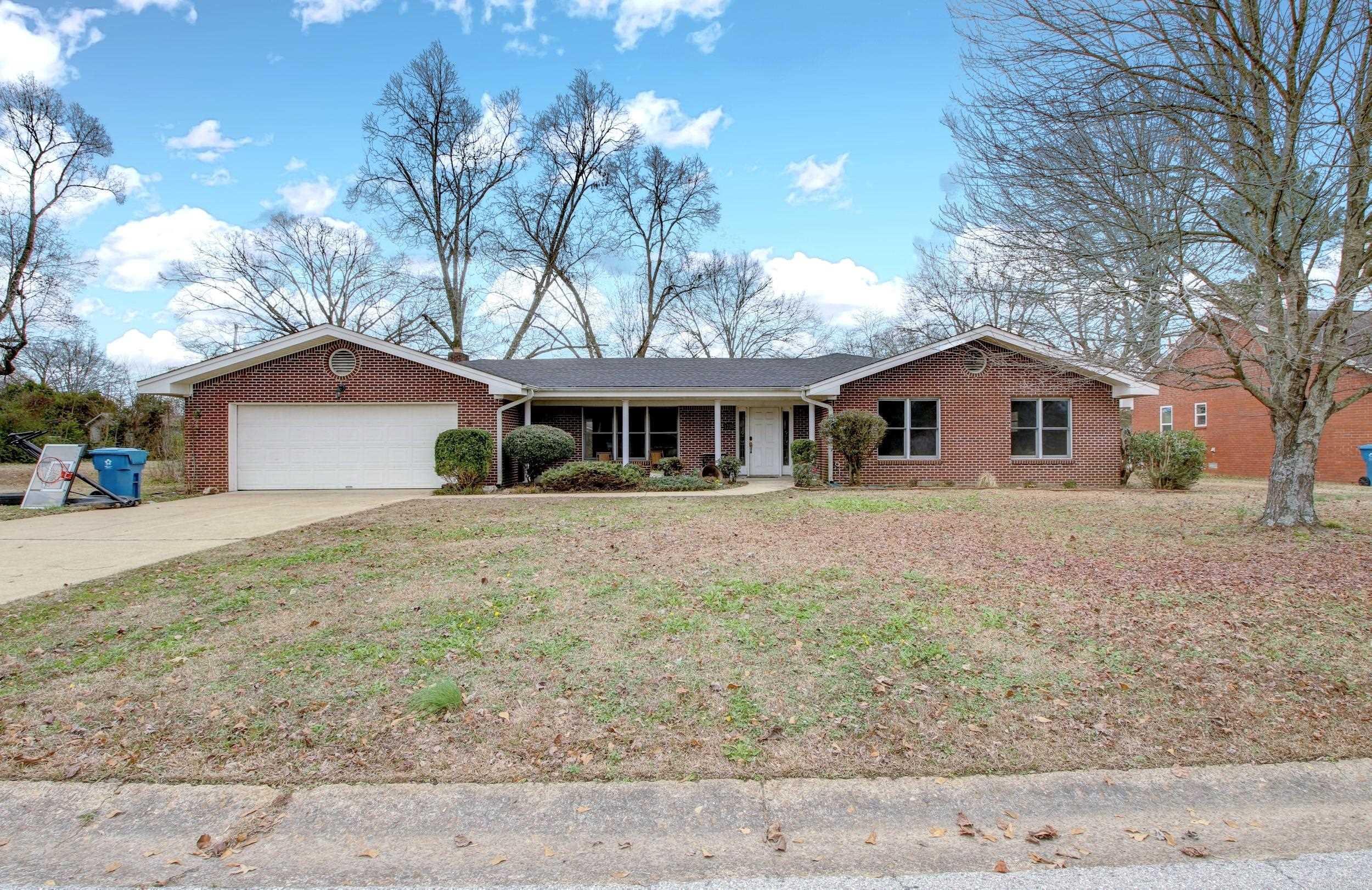 BROWNWOOD - Residential