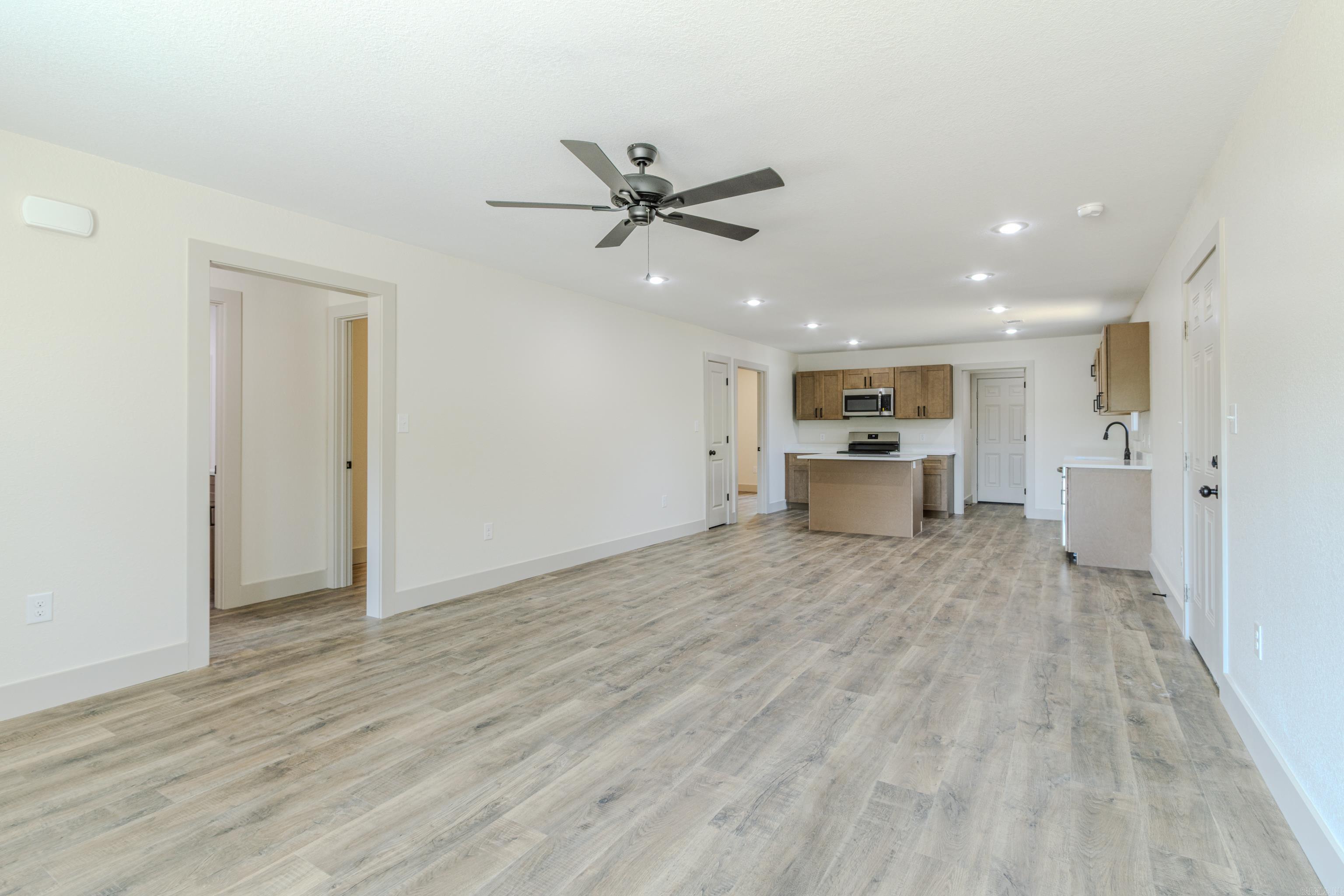 CEDAR VALLEY - Residential