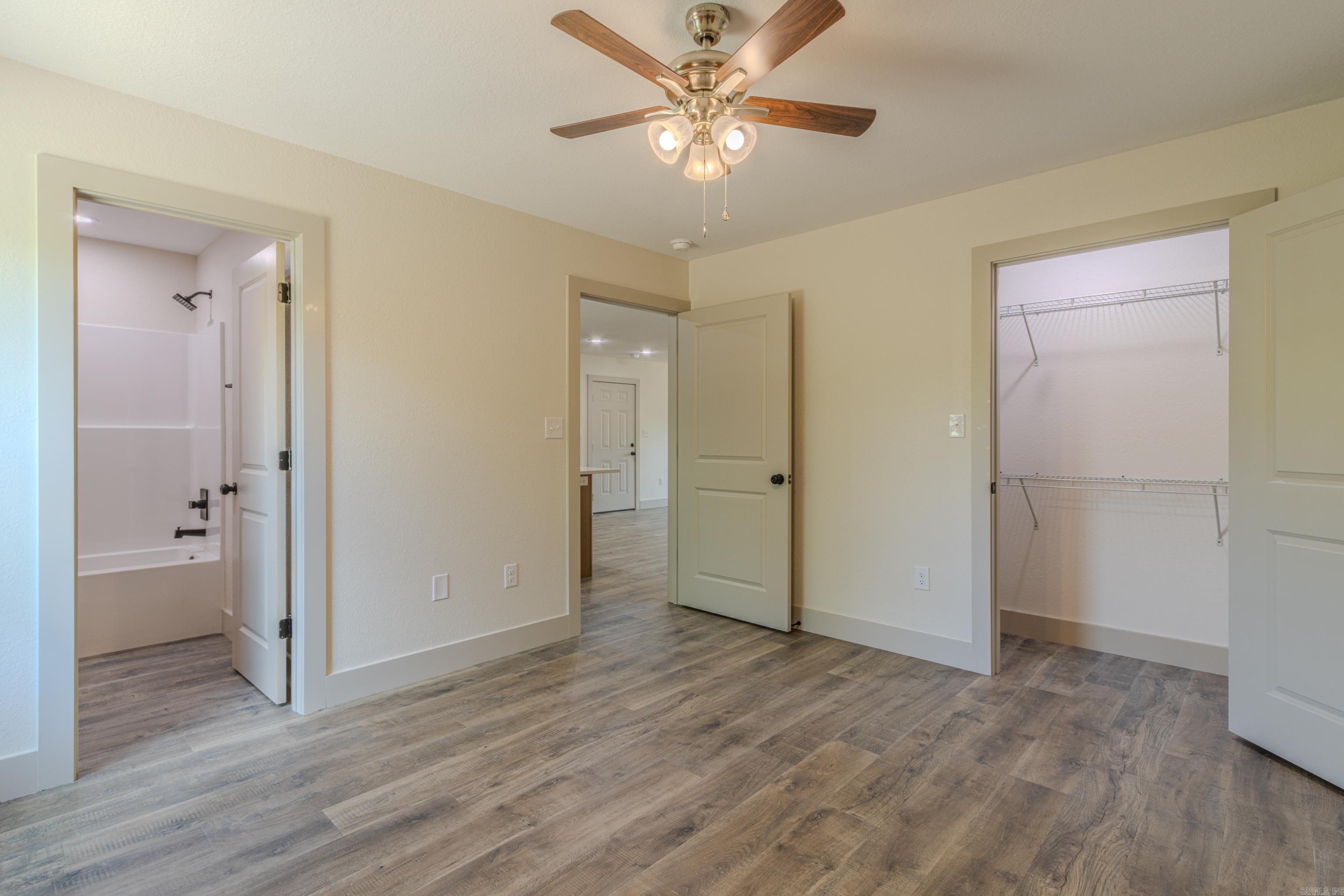 CEDAR VALLEY - Residential