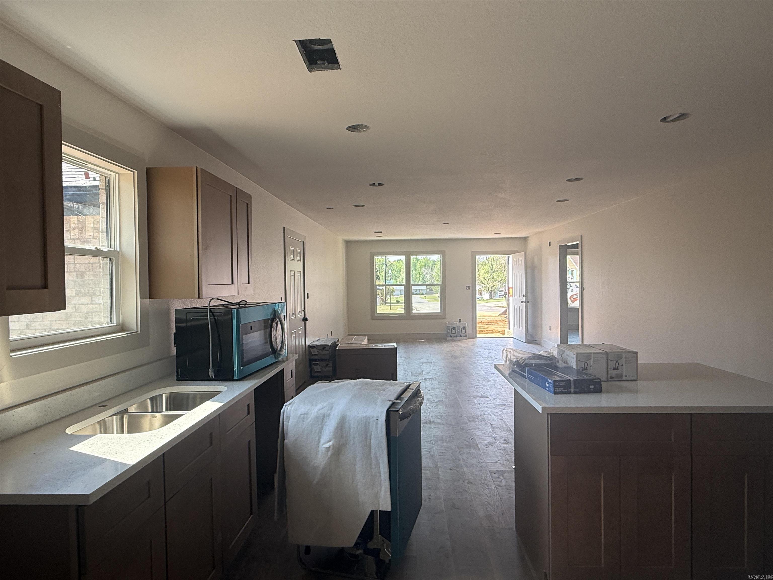 CEDAR VALLEY - Residential