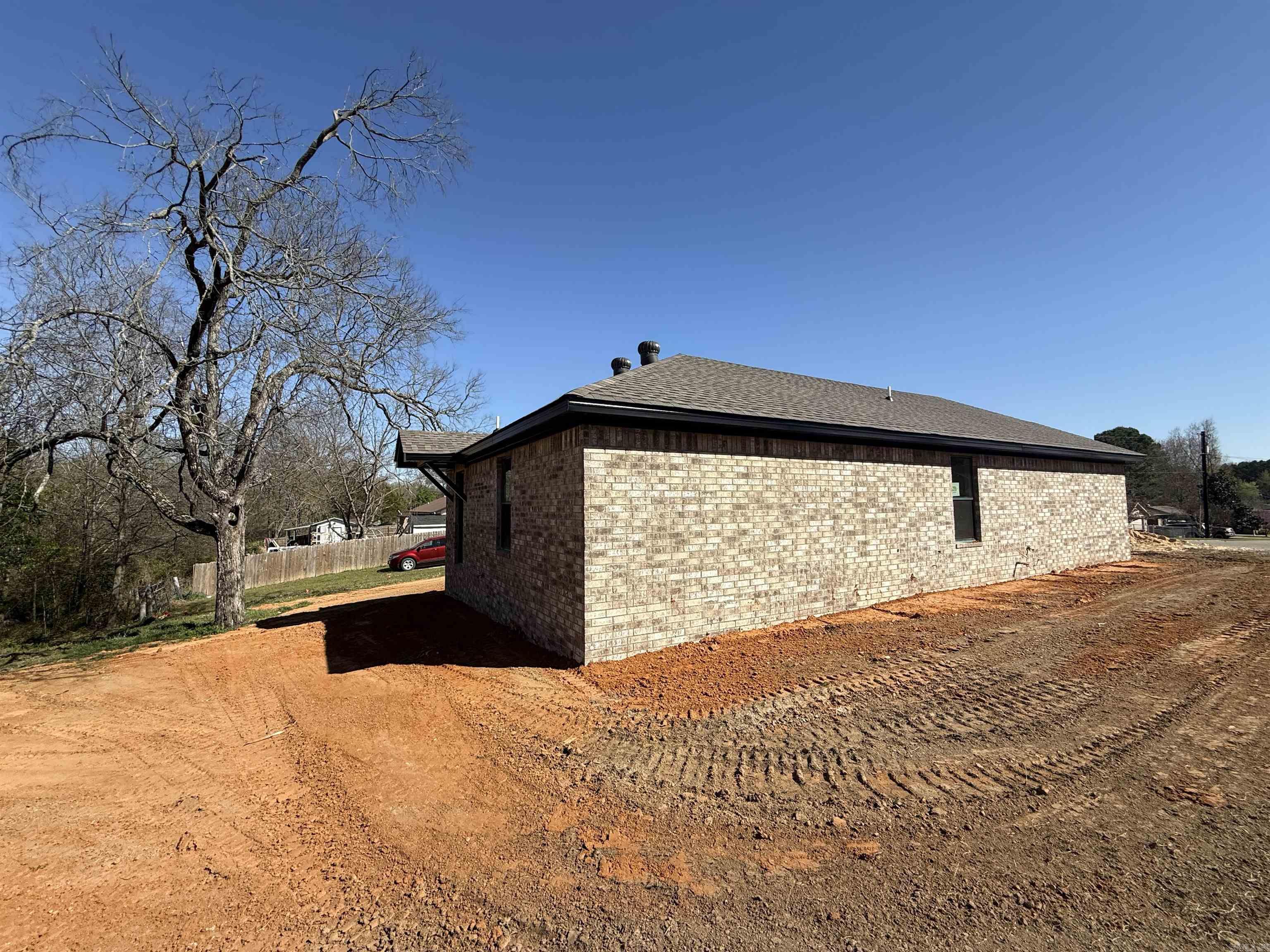 CEDAR VALLEY - Residential