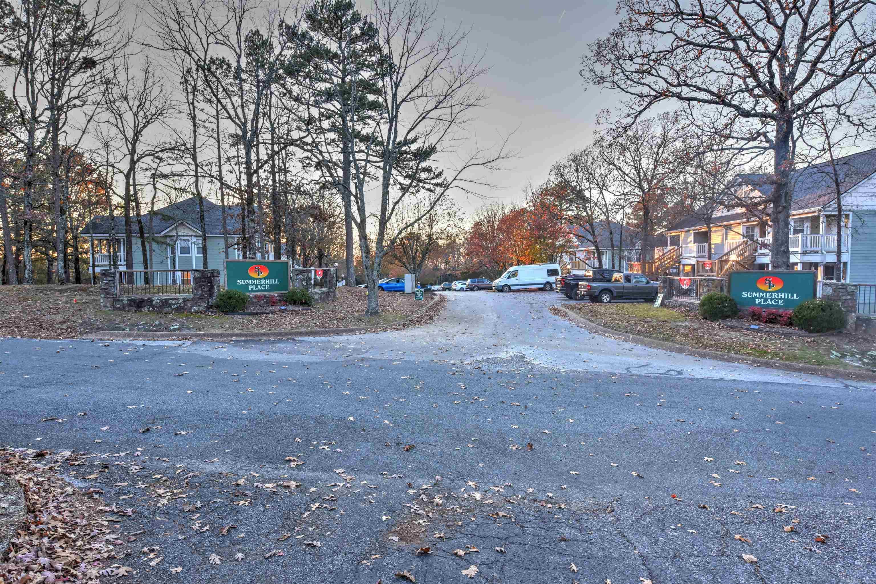 SUMMERHILL PLACE CONDOS - Residential