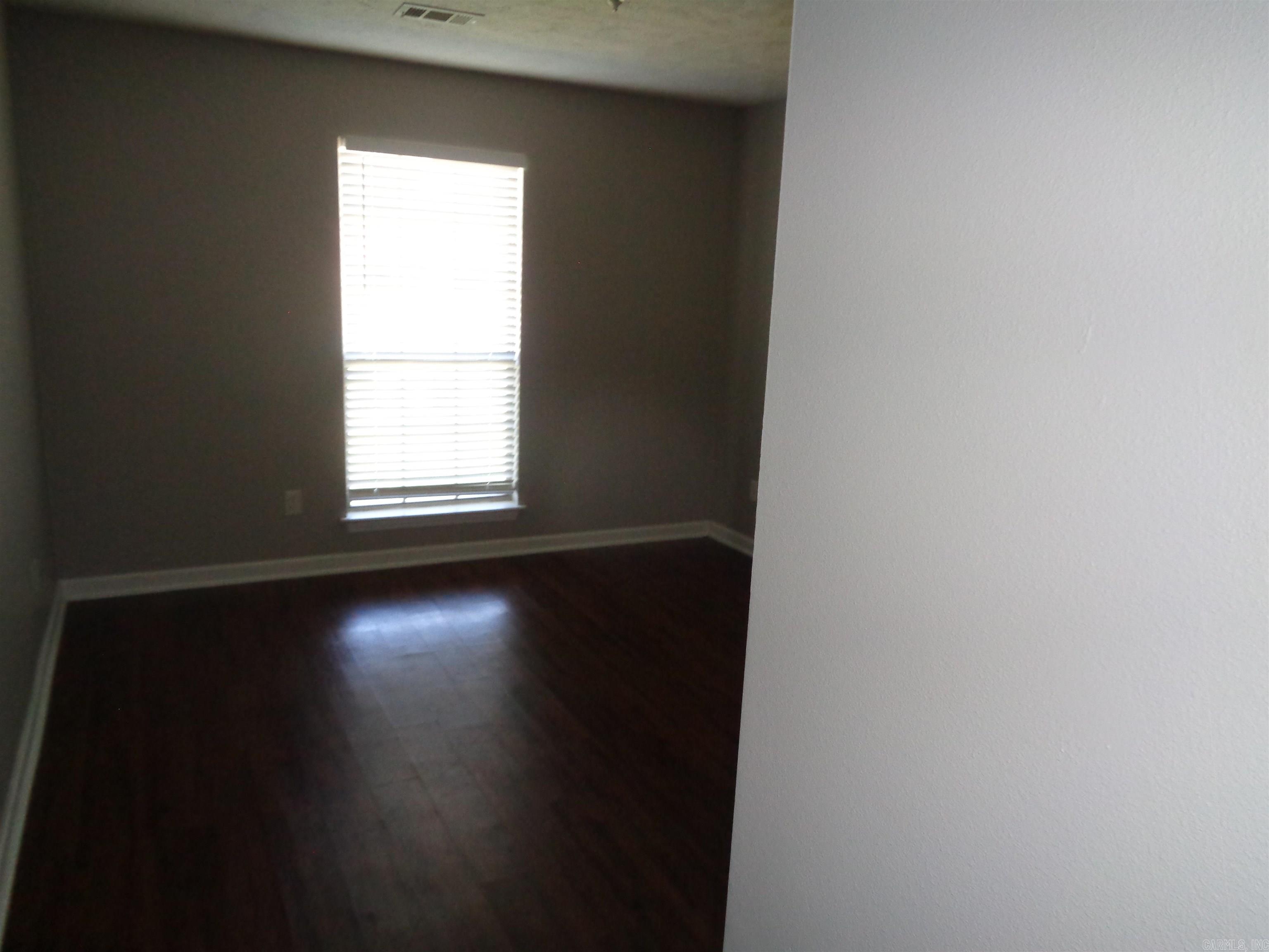 Barrow John 11L - Residential Lease