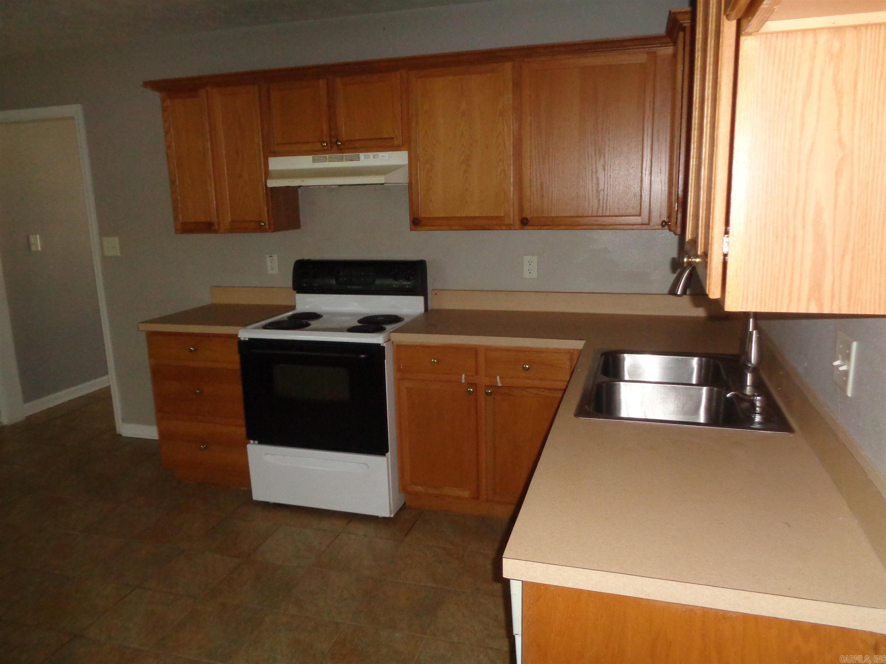 Barrow John 11L - Residential Lease