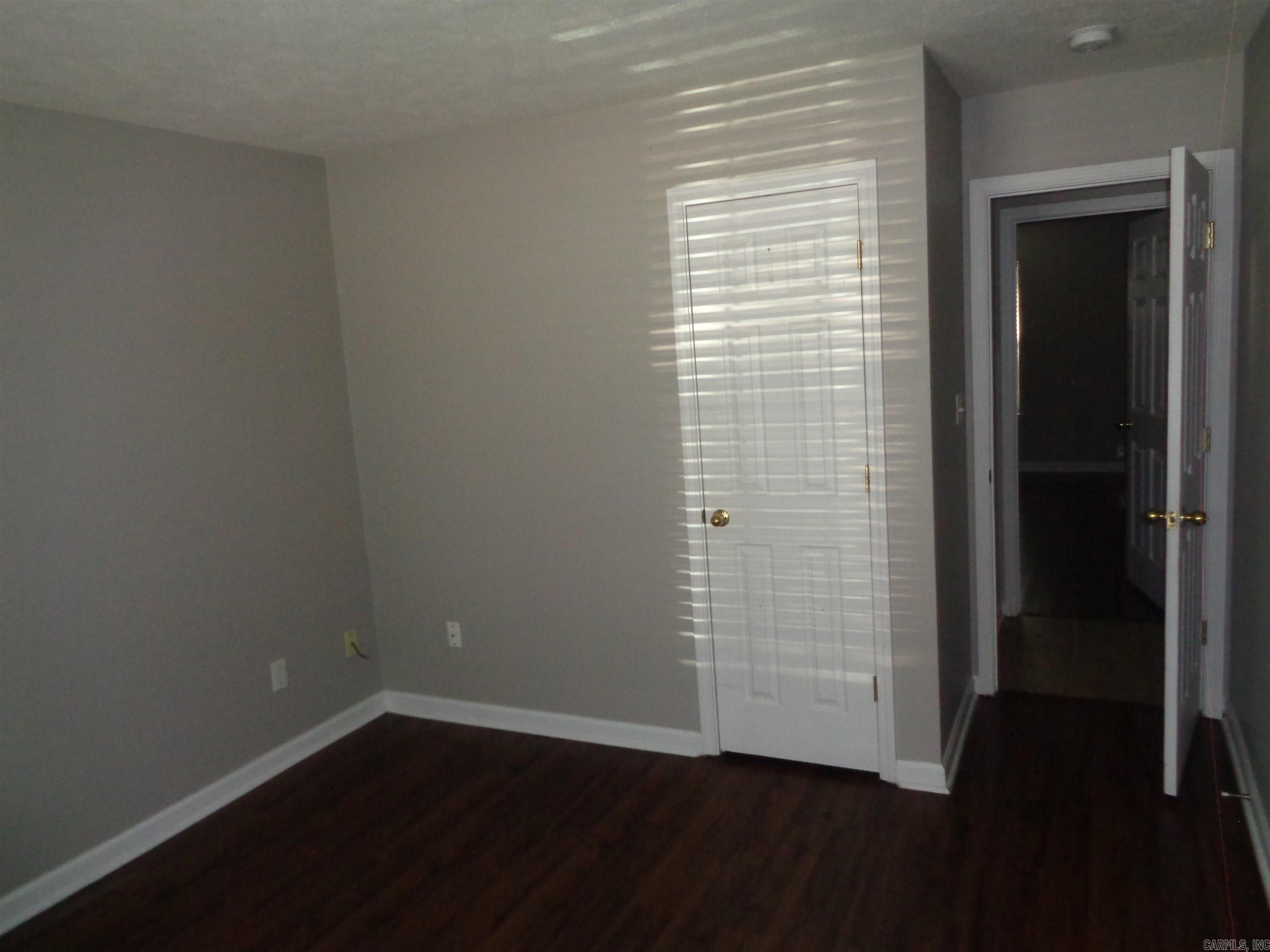 Barrow John 11L - Residential Lease