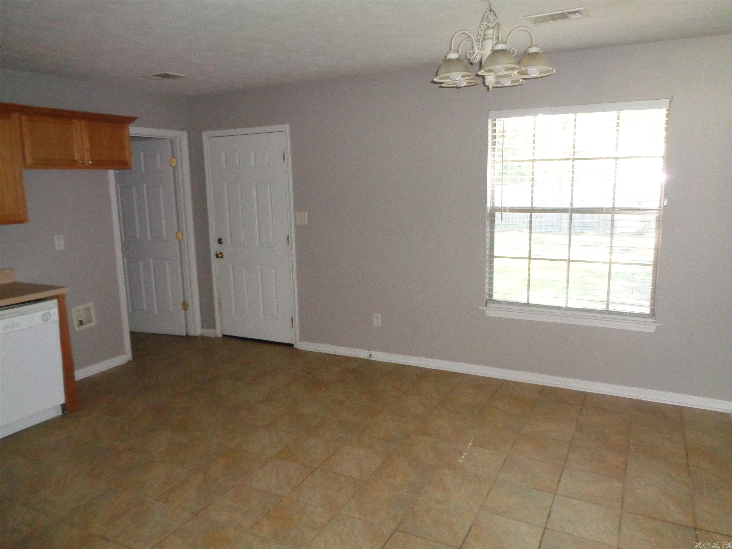 Barrow John 11L - Residential Lease