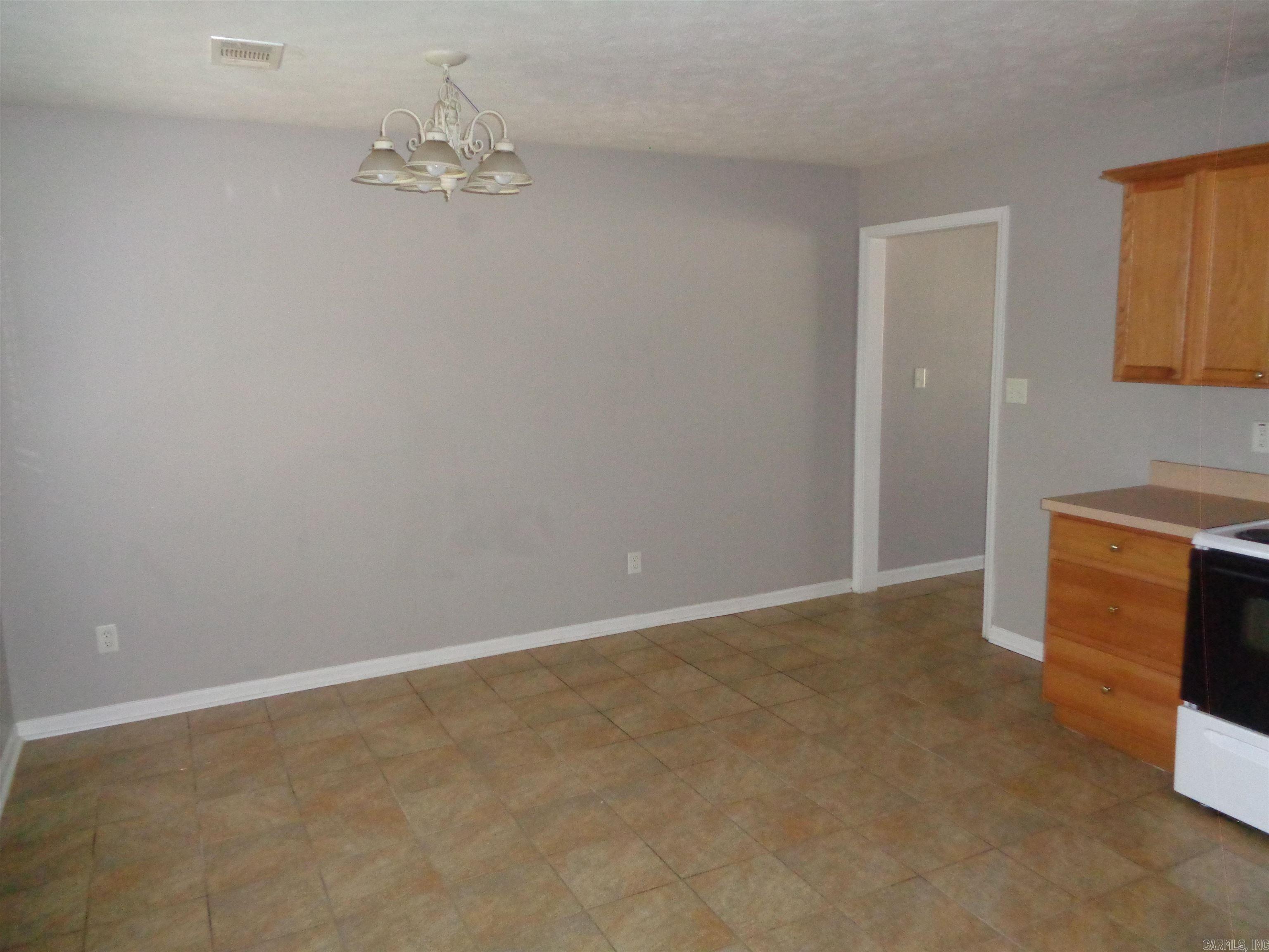 Barrow John 11L - Residential Lease