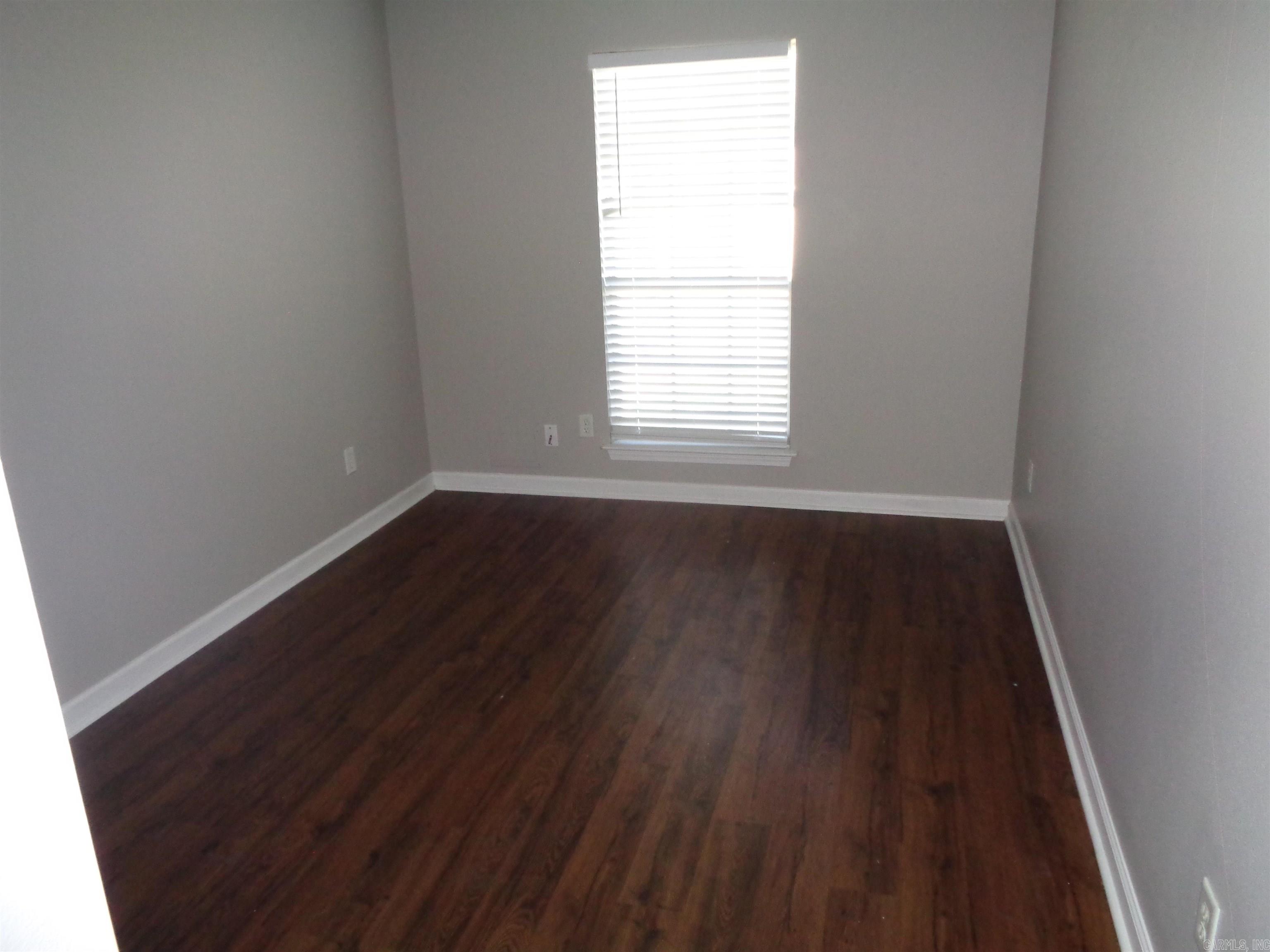 Barrow John 11L - Residential Lease