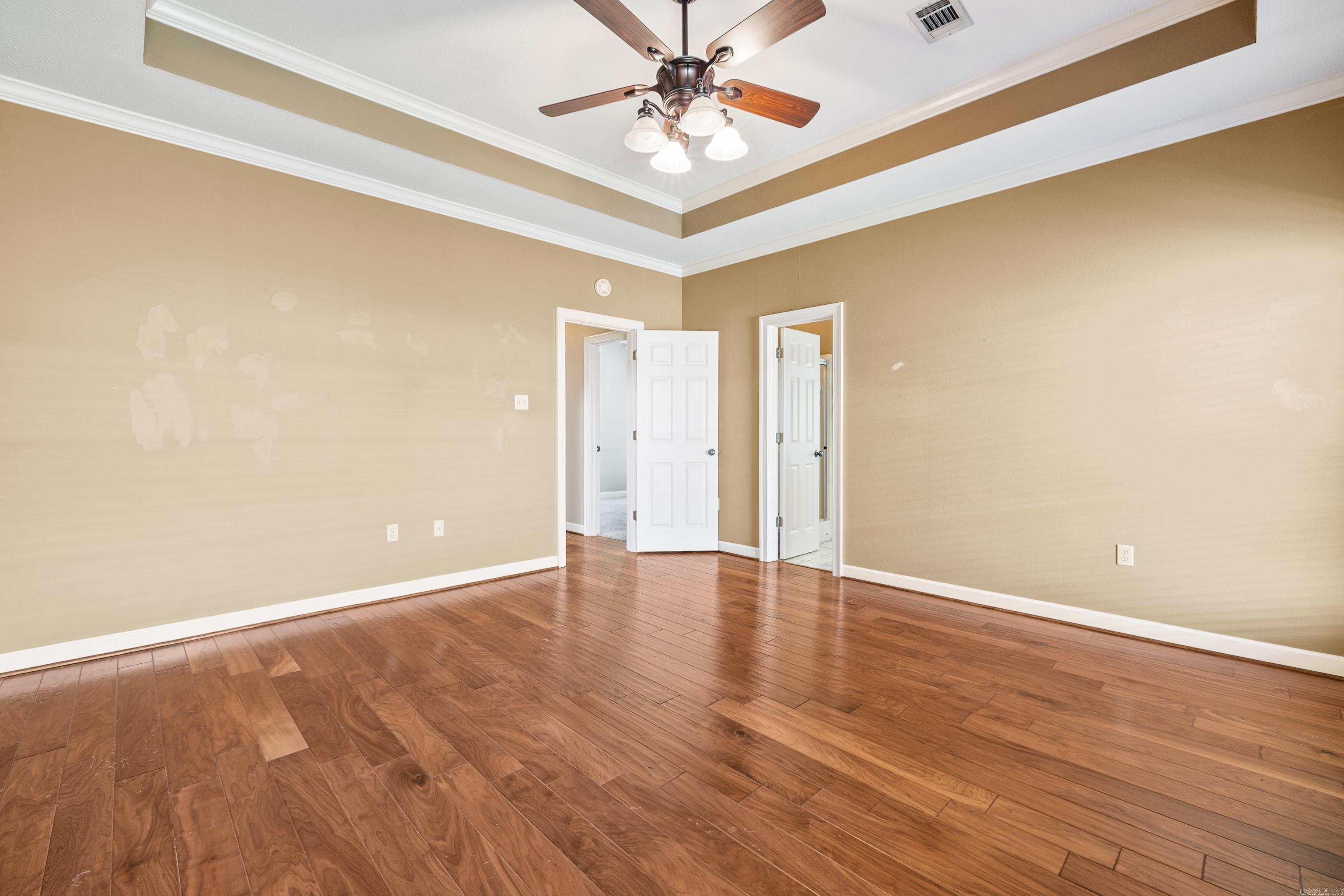 PINE CREEK - Residential