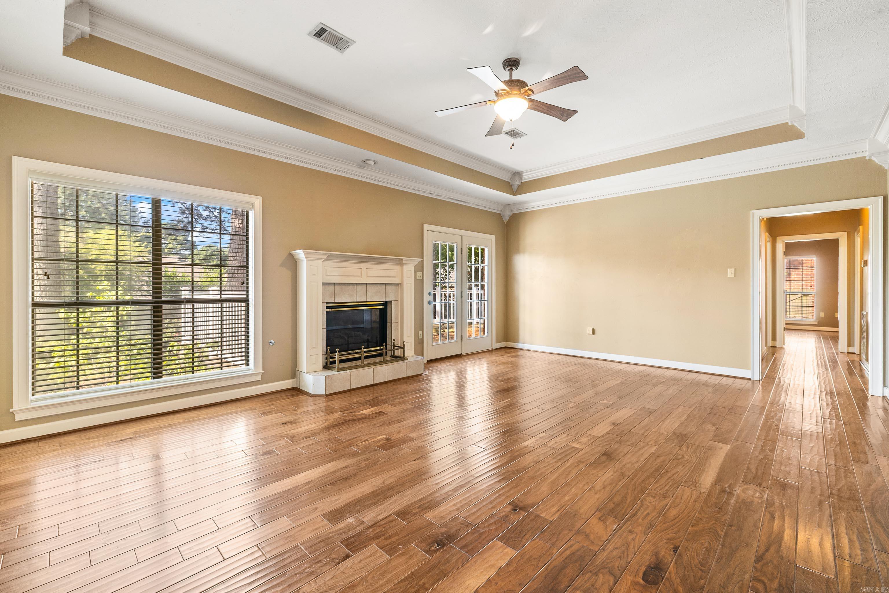 PINE CREEK - Residential