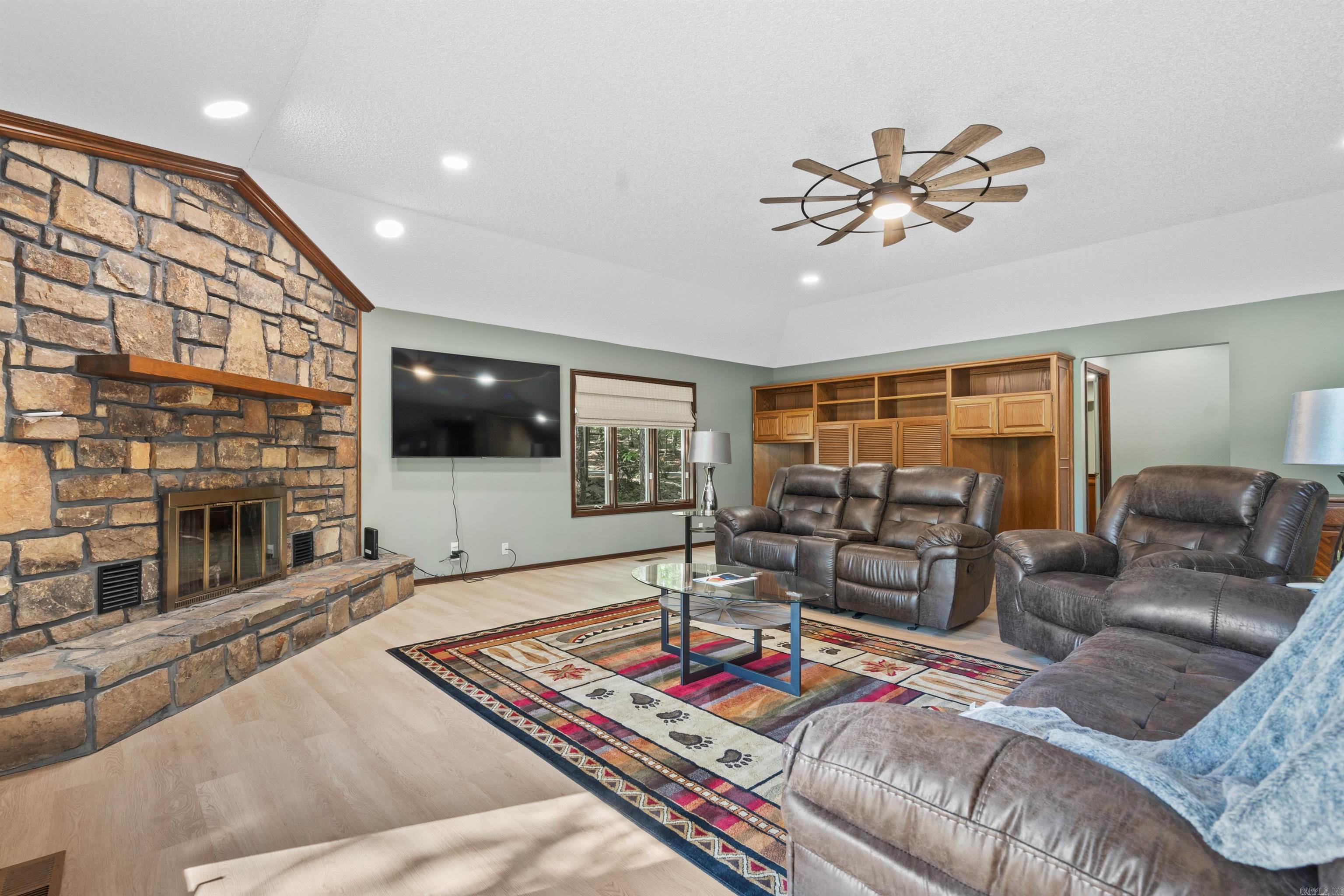 Segovia - Residential