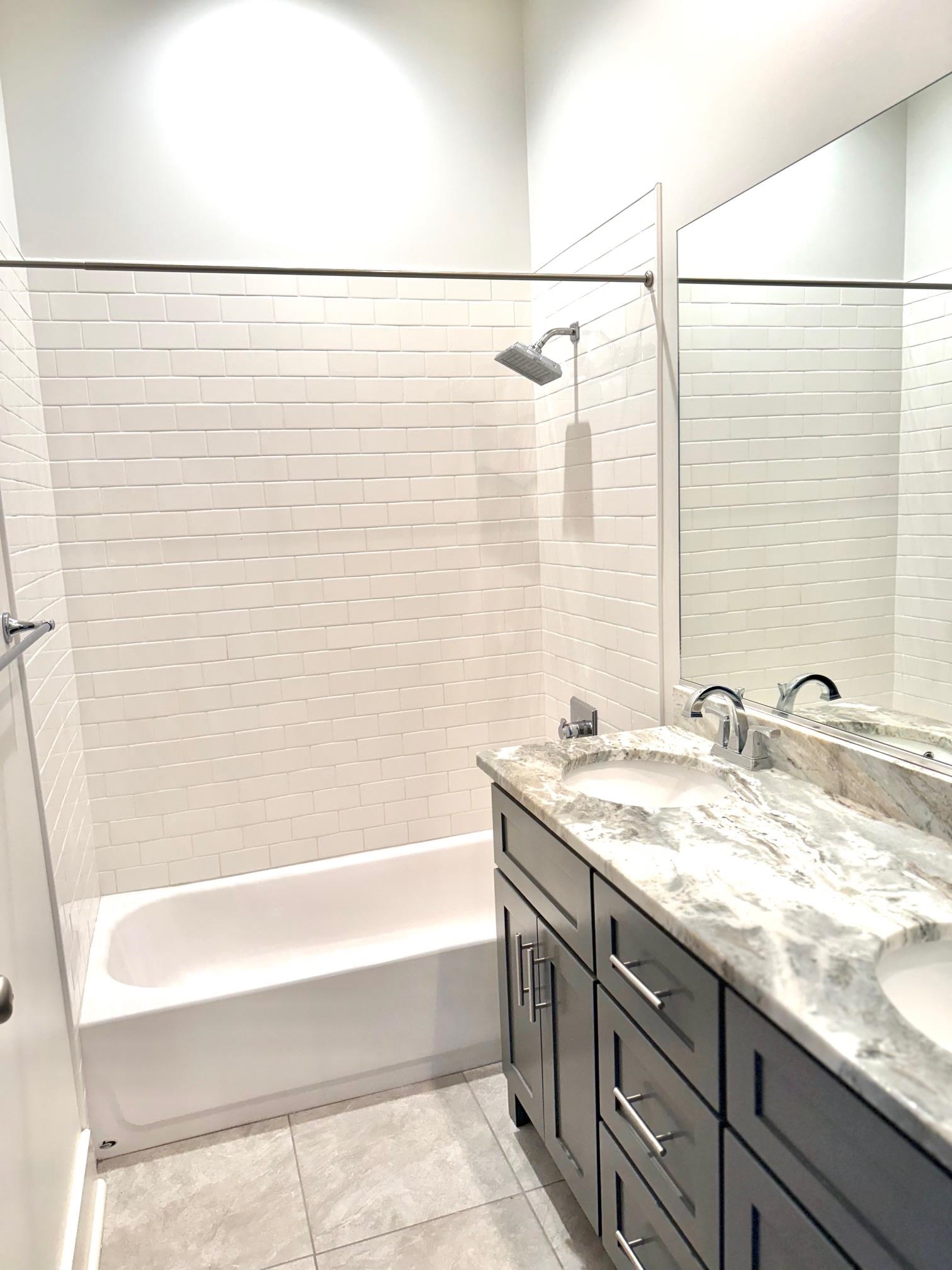 VALLEY VIEW MANOR - Residential