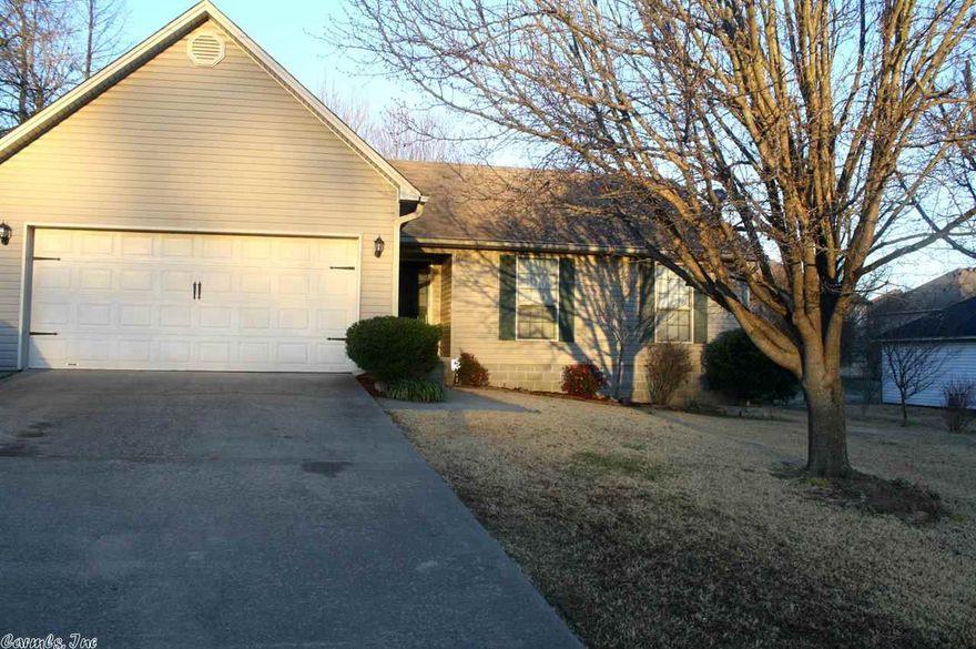 Beautifully maintained home in great location with easy access to I-30. Great room has vaulted ceilings, and features a gas log fireplace. New stainless appliances in kitchen, new hot water heater. Large laundry room and pantry. Large fenced back yard with outside storage building. Great schools.