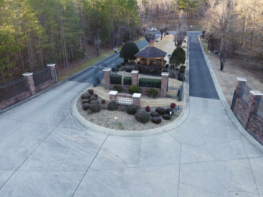 BRING YOUR HOUSE PLANS! Beautiful, gated subdivision in Lake Hamilton School District surrounded by million dollar homes in Lake Forest Shores Subdivision. Across the street from Lake Hamilton. Homeowners enjoy a landscaped and gated entrance along witha ccess to the boat ramp.