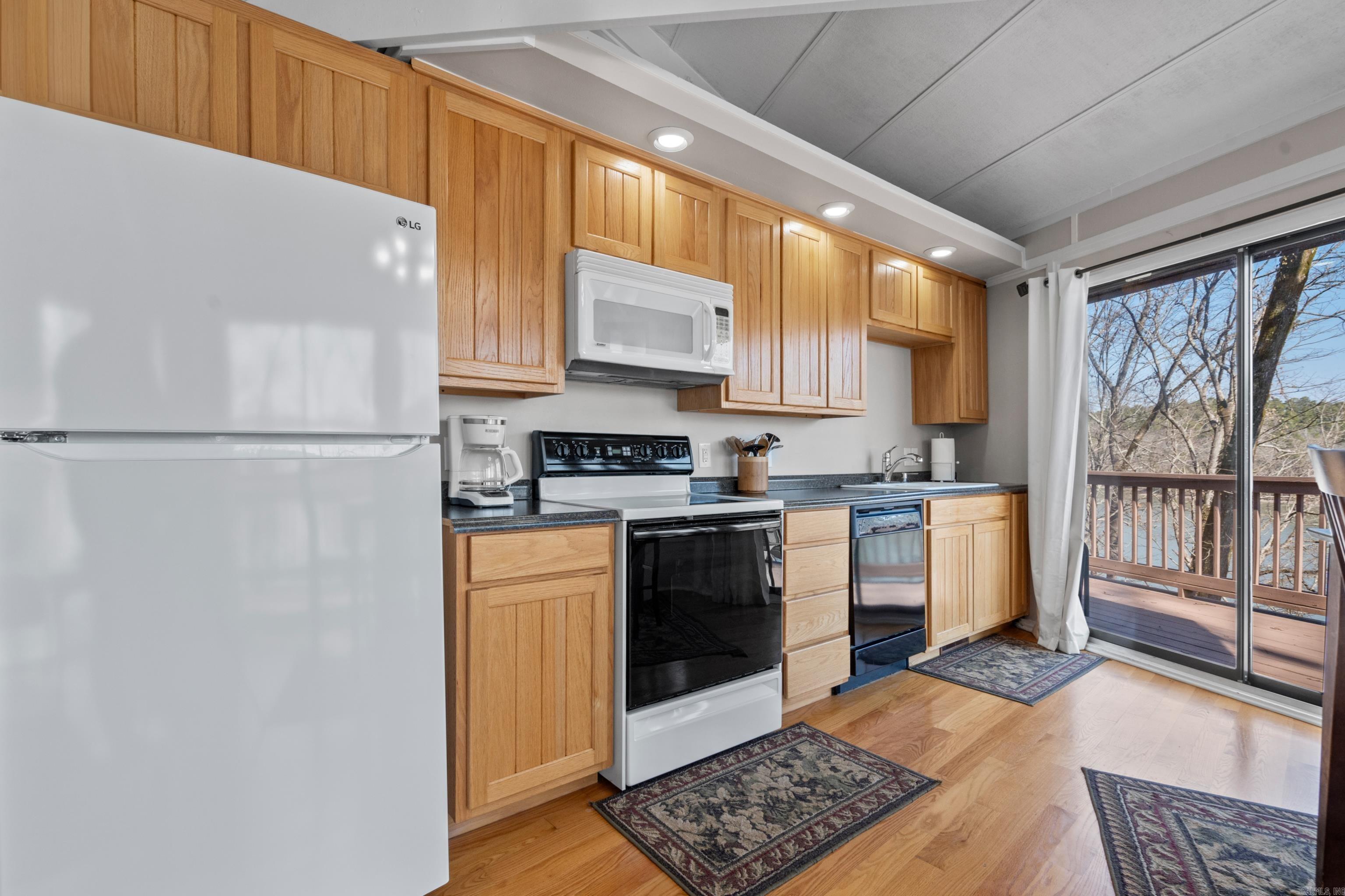 DIAMONDHEAD - Residential