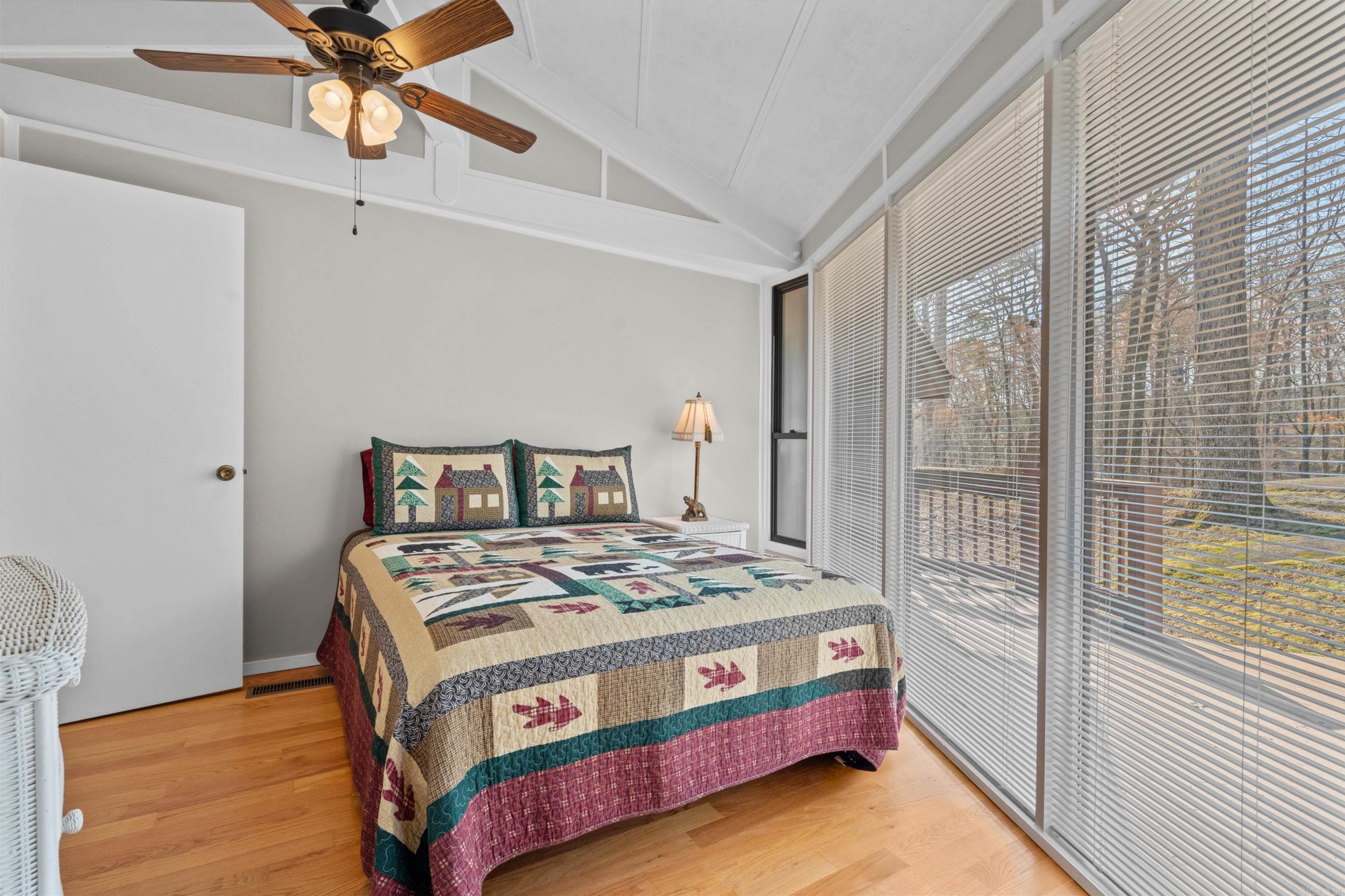 DIAMONDHEAD - Residential