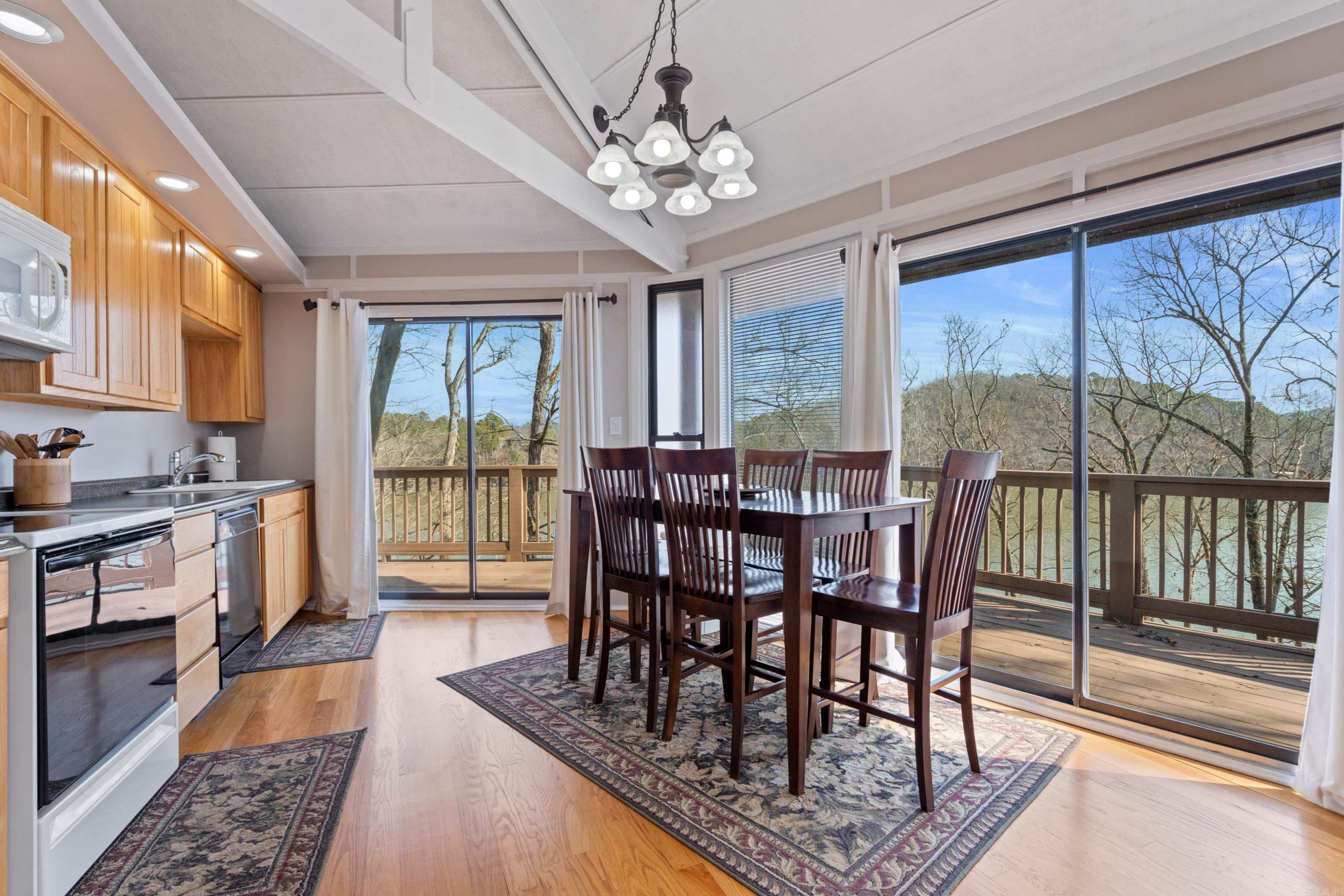 DIAMONDHEAD - Residential