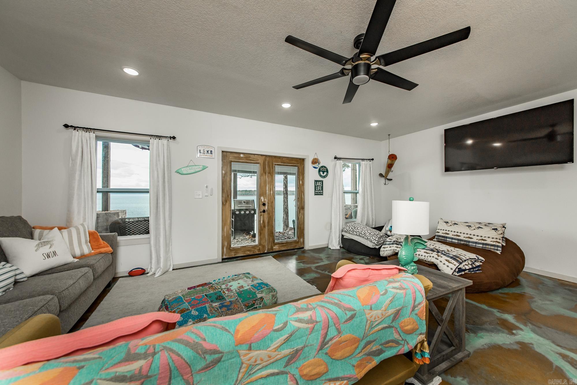 TANNENBAUM - Residential