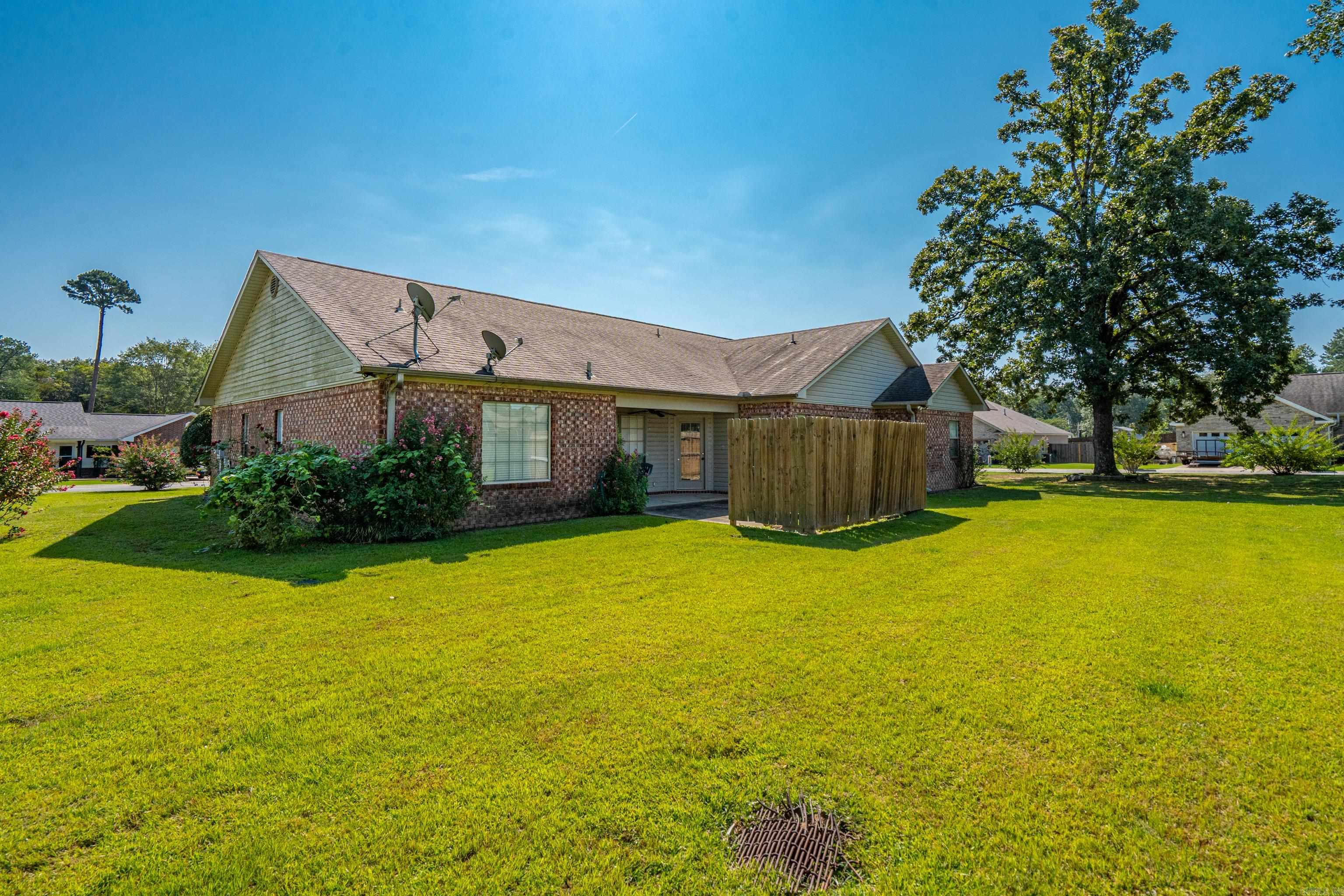 Newton Akers - Residential