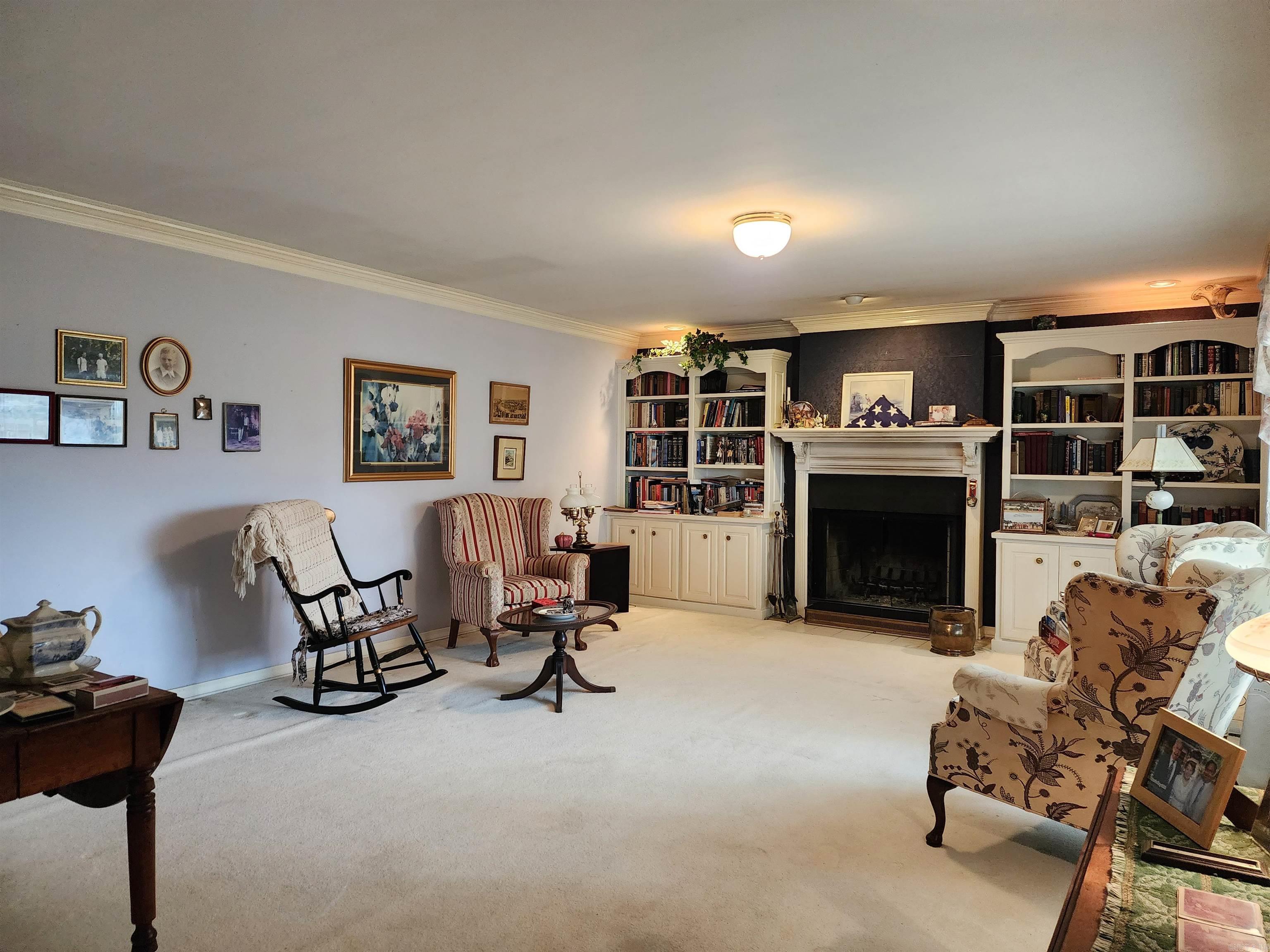 DRIFTWOOD POINT - Residential