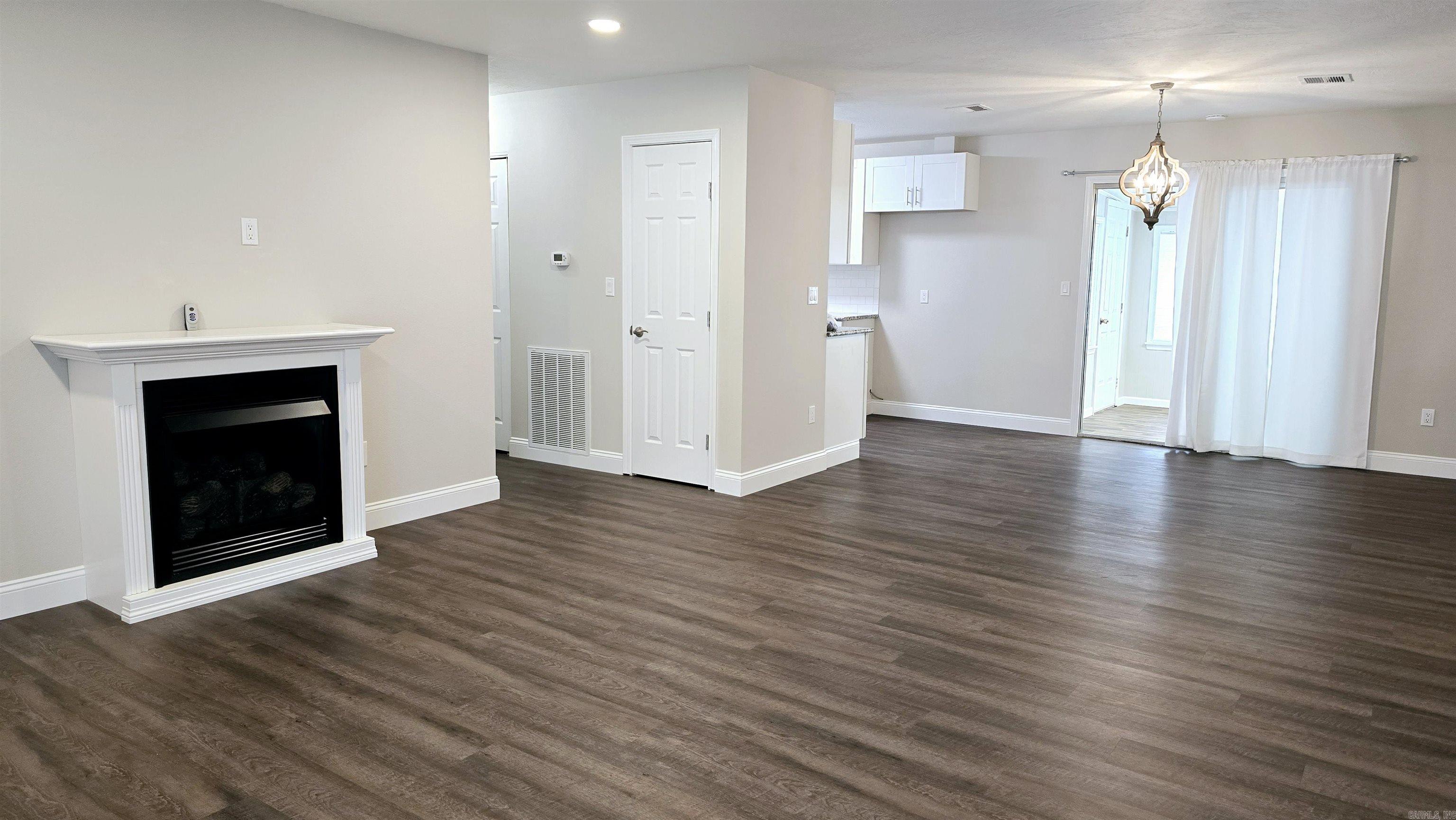 Briarwood East Condos - Residential