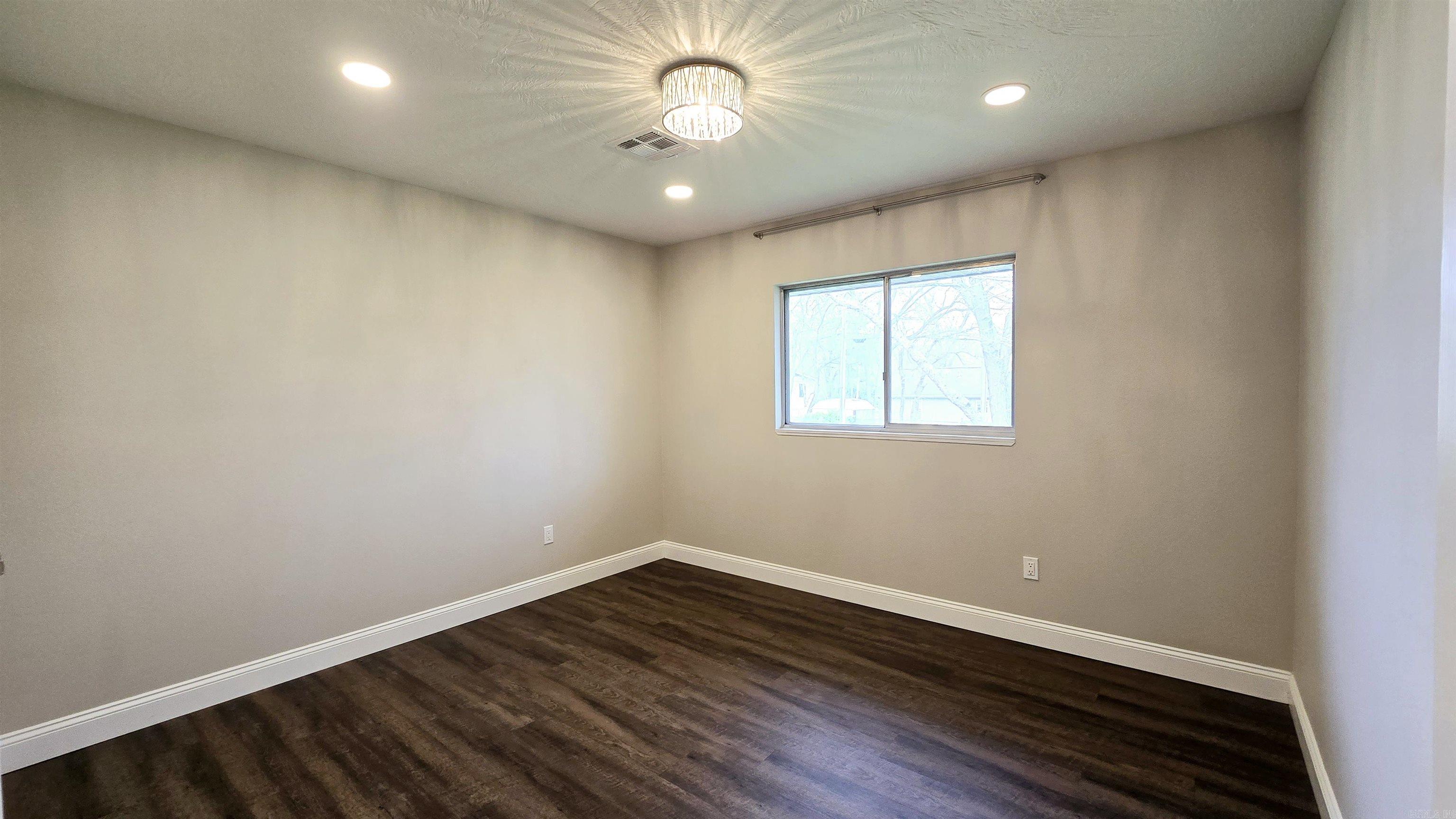 Briarwood East Condos - Residential