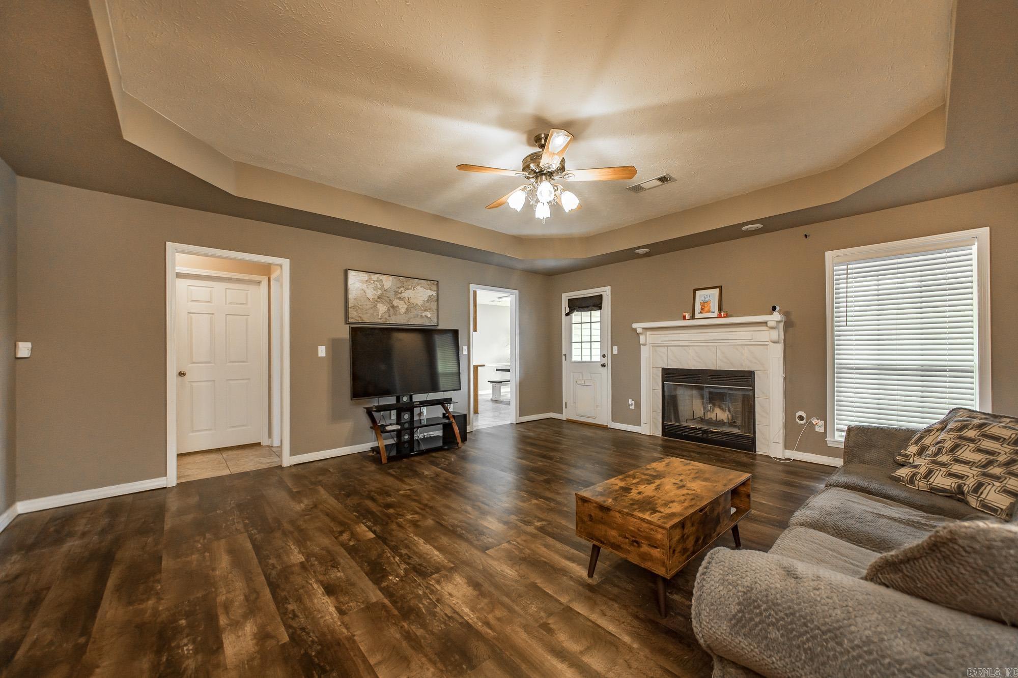 Diamond Creek I - Residential