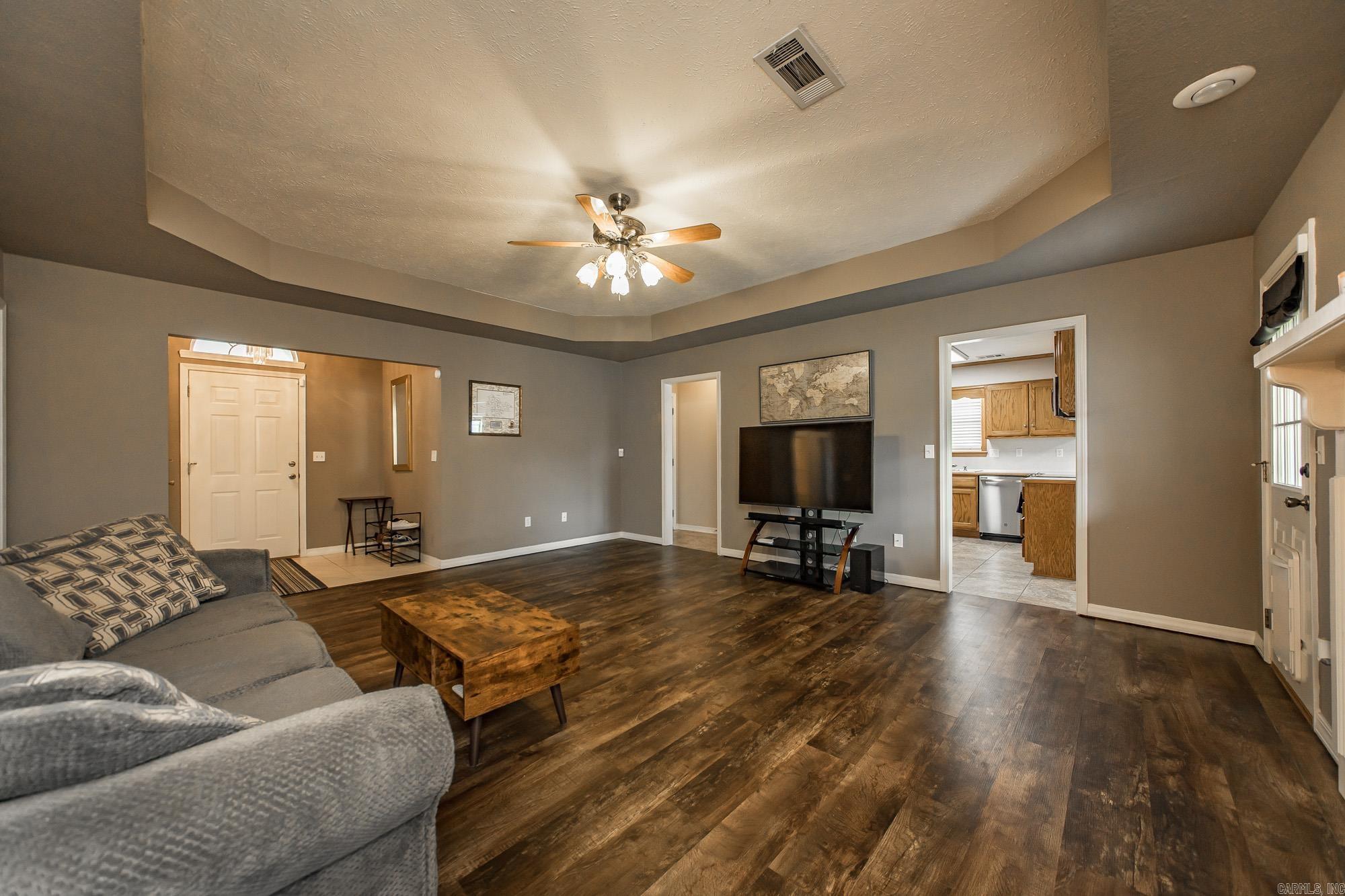 Diamond Creek I - Residential