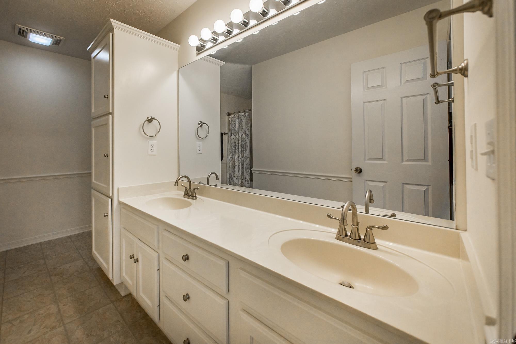 Diamond Creek I - Residential