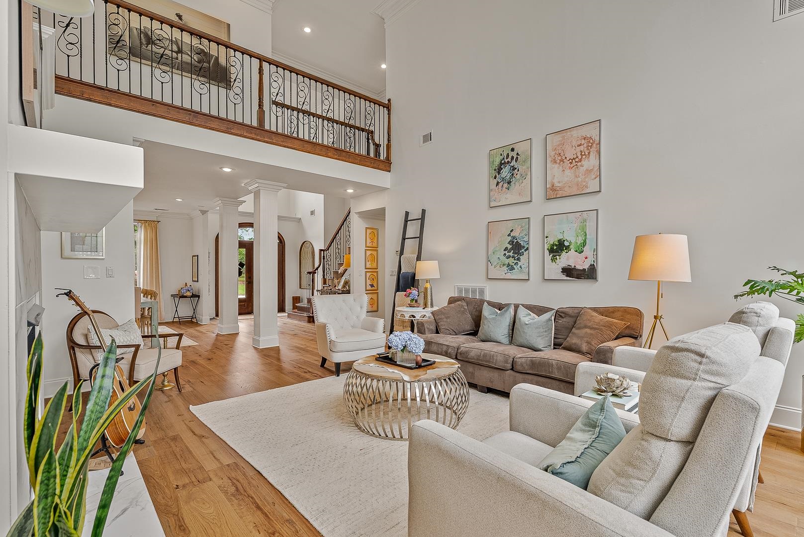 Ridgepointe - Residential