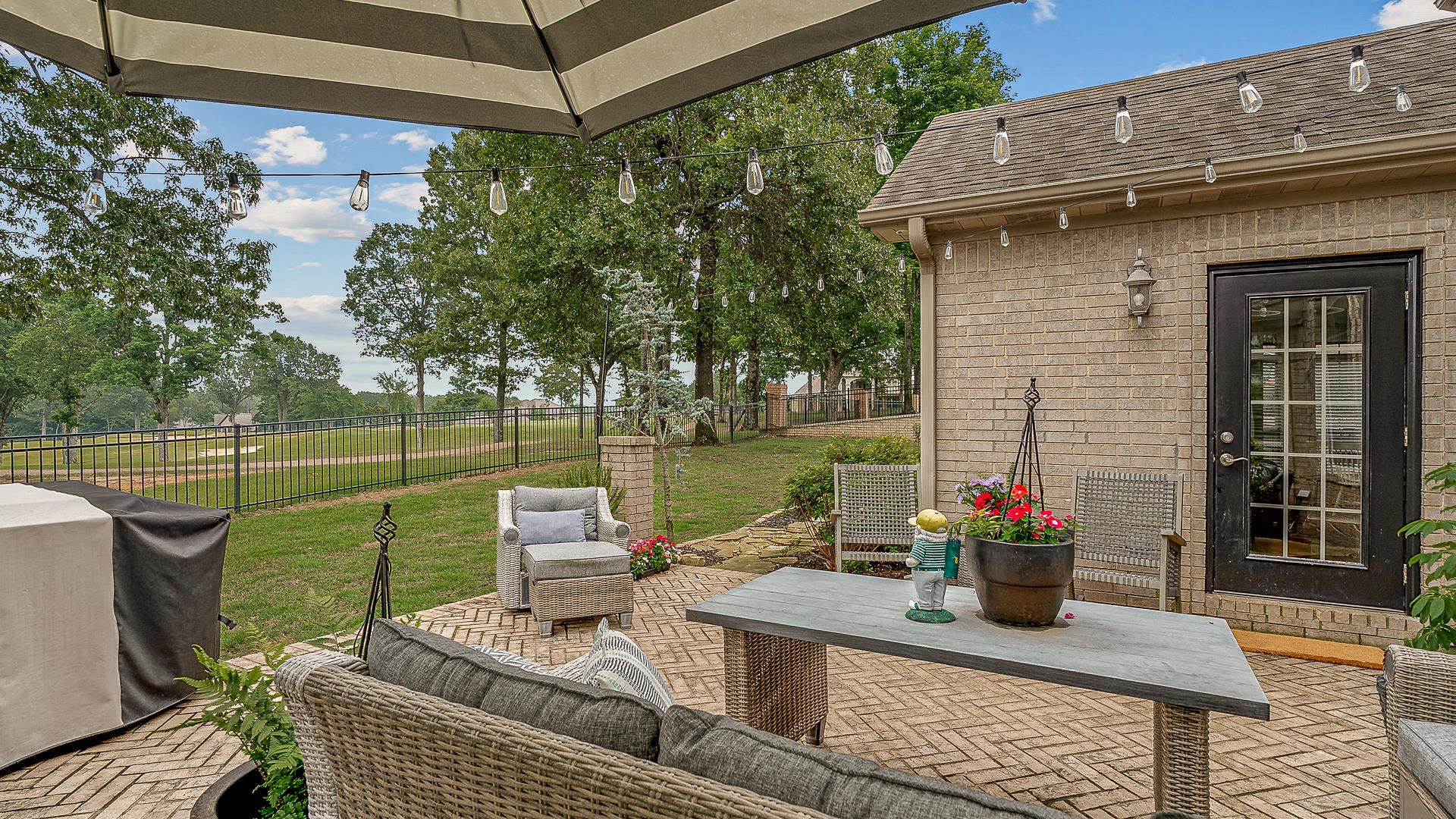 Ridgepointe - Residential