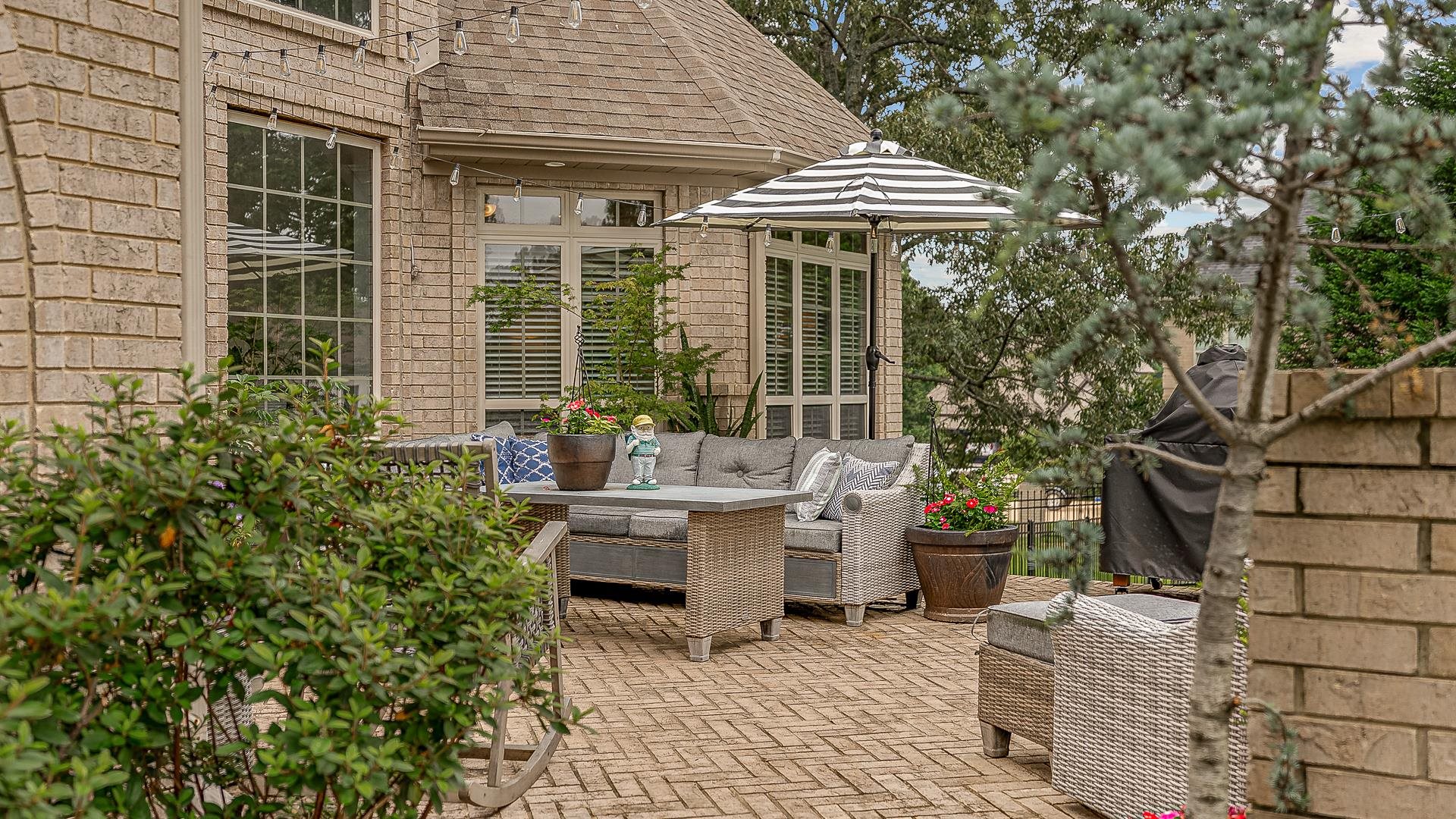 Ridgepointe - Residential