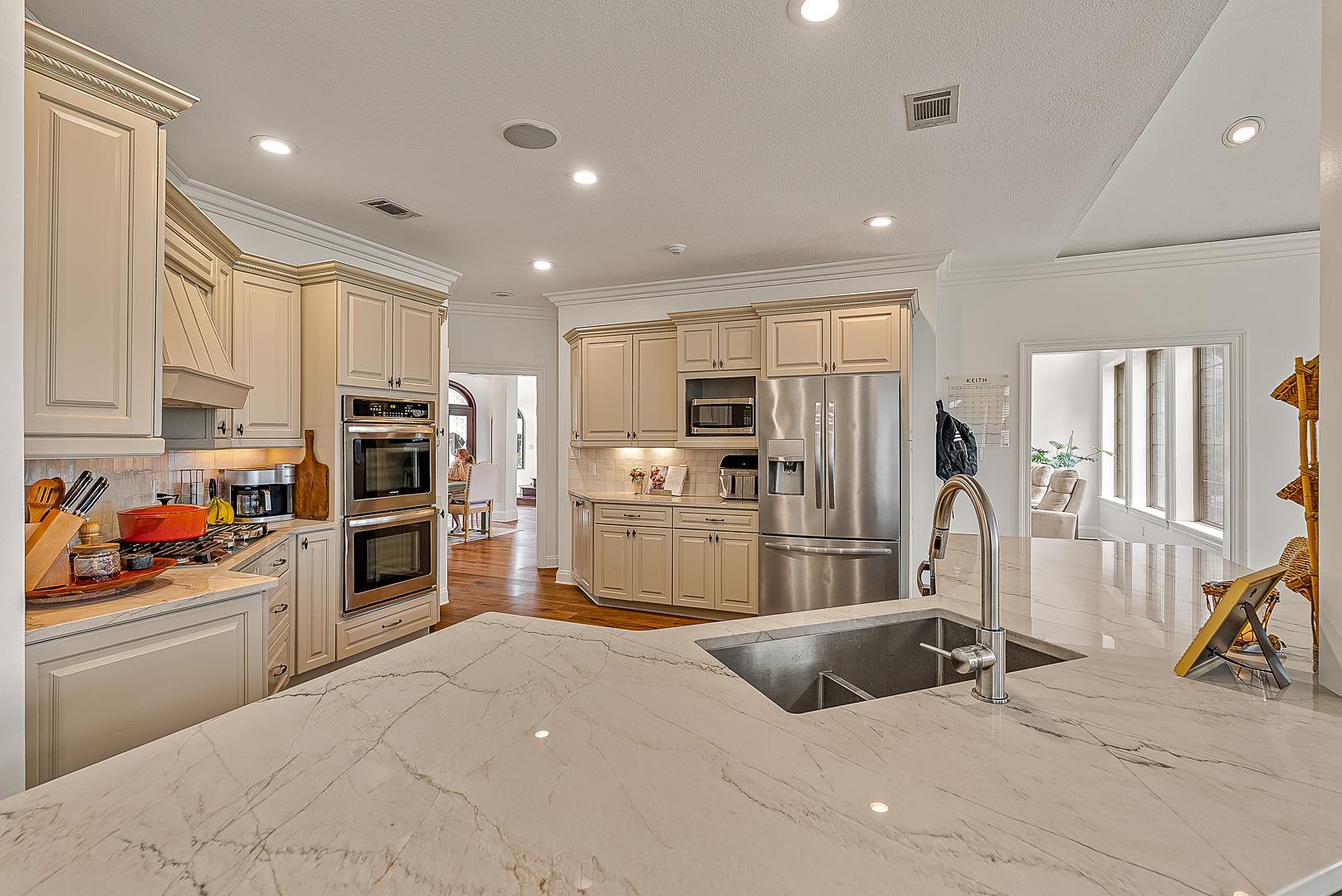 Ridgepointe - Residential