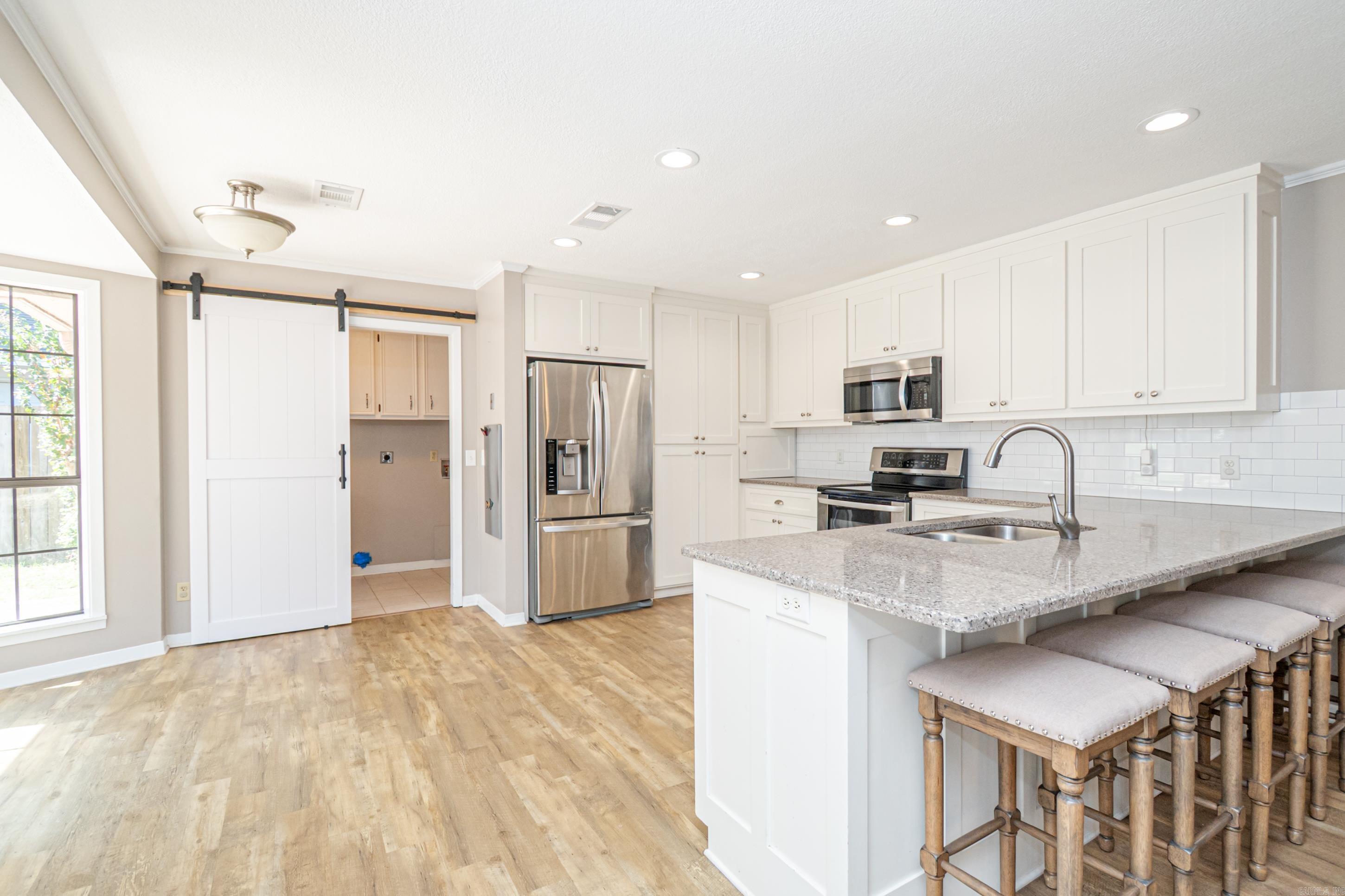 WOODLAND HILLS  # 2 - Residential