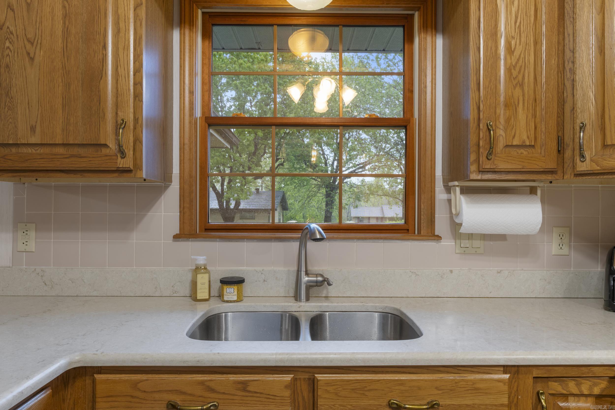 DEVONSHIRE LAKE ESTATES - Residential