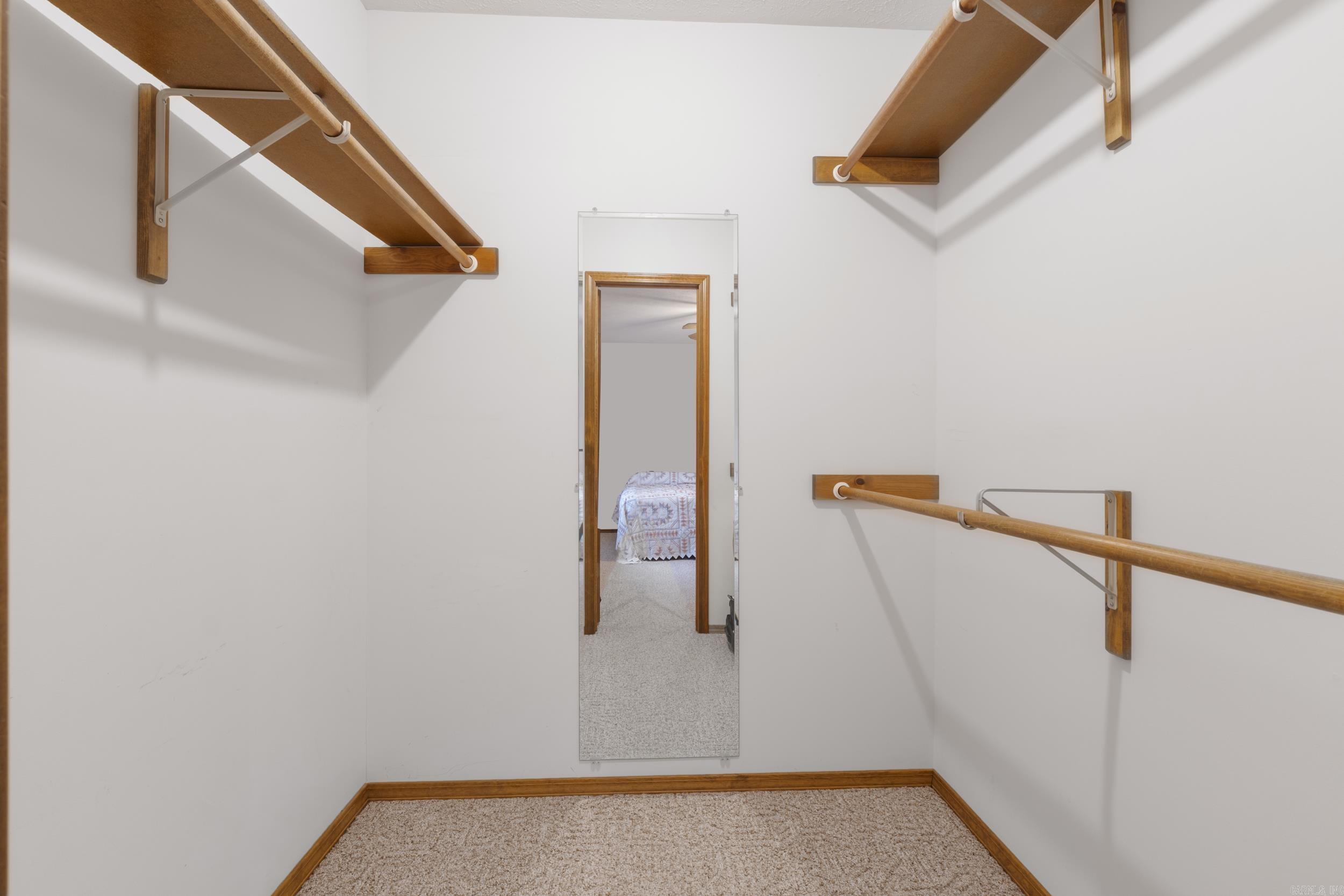 DEVONSHIRE LAKE ESTATES - Residential