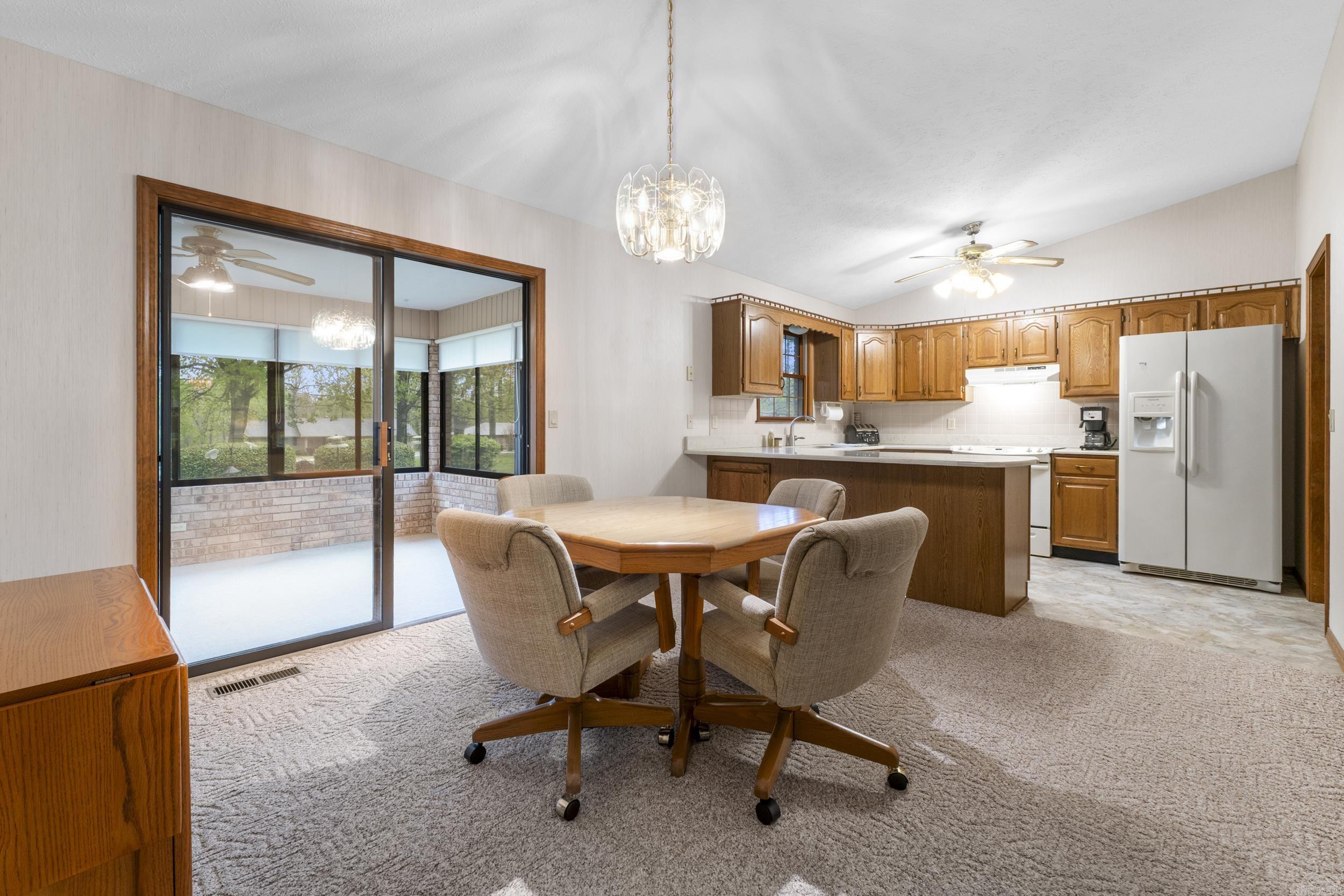 DEVONSHIRE LAKE ESTATES - Residential