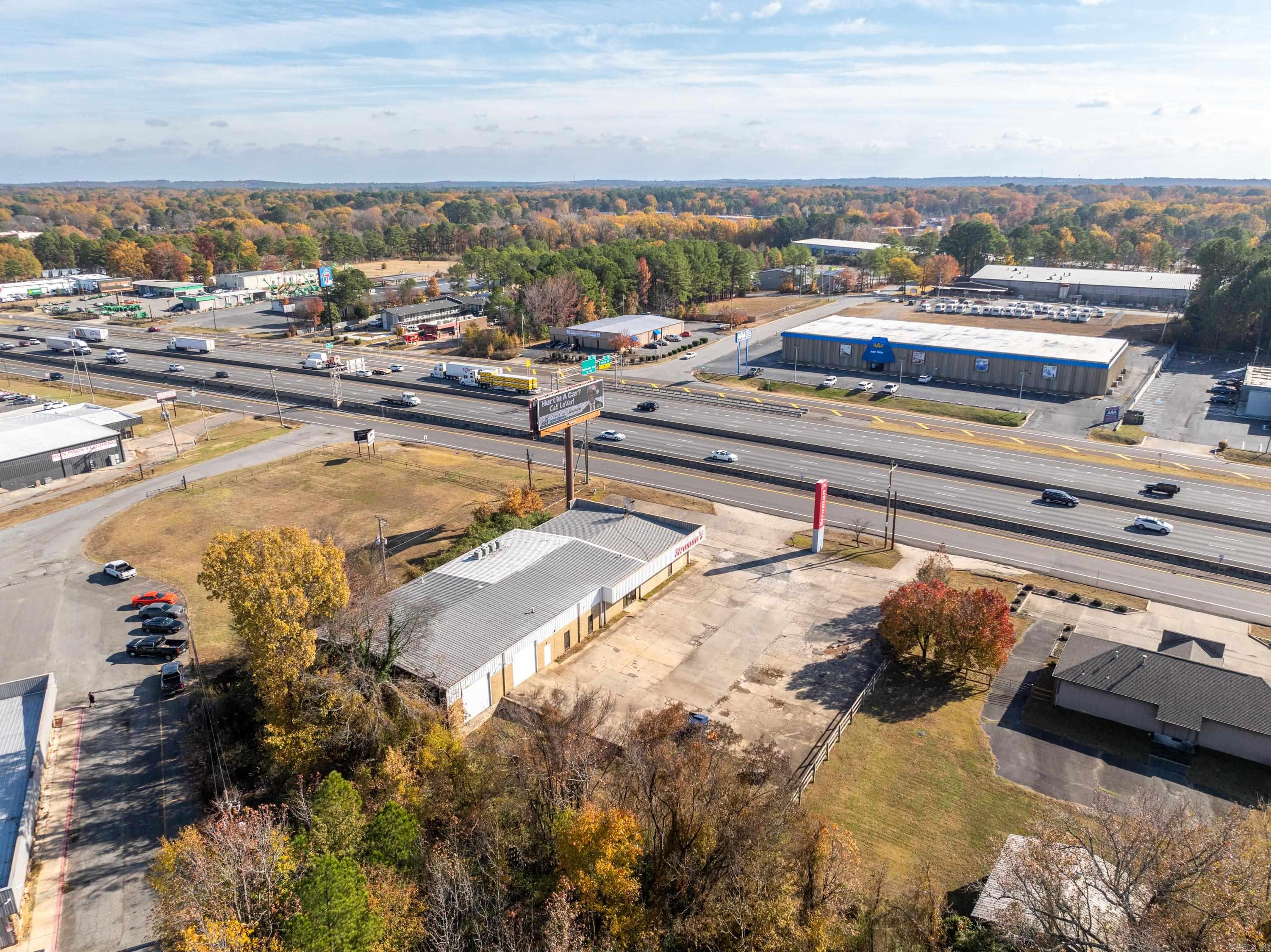 1N-13-35 - Commercial Sale