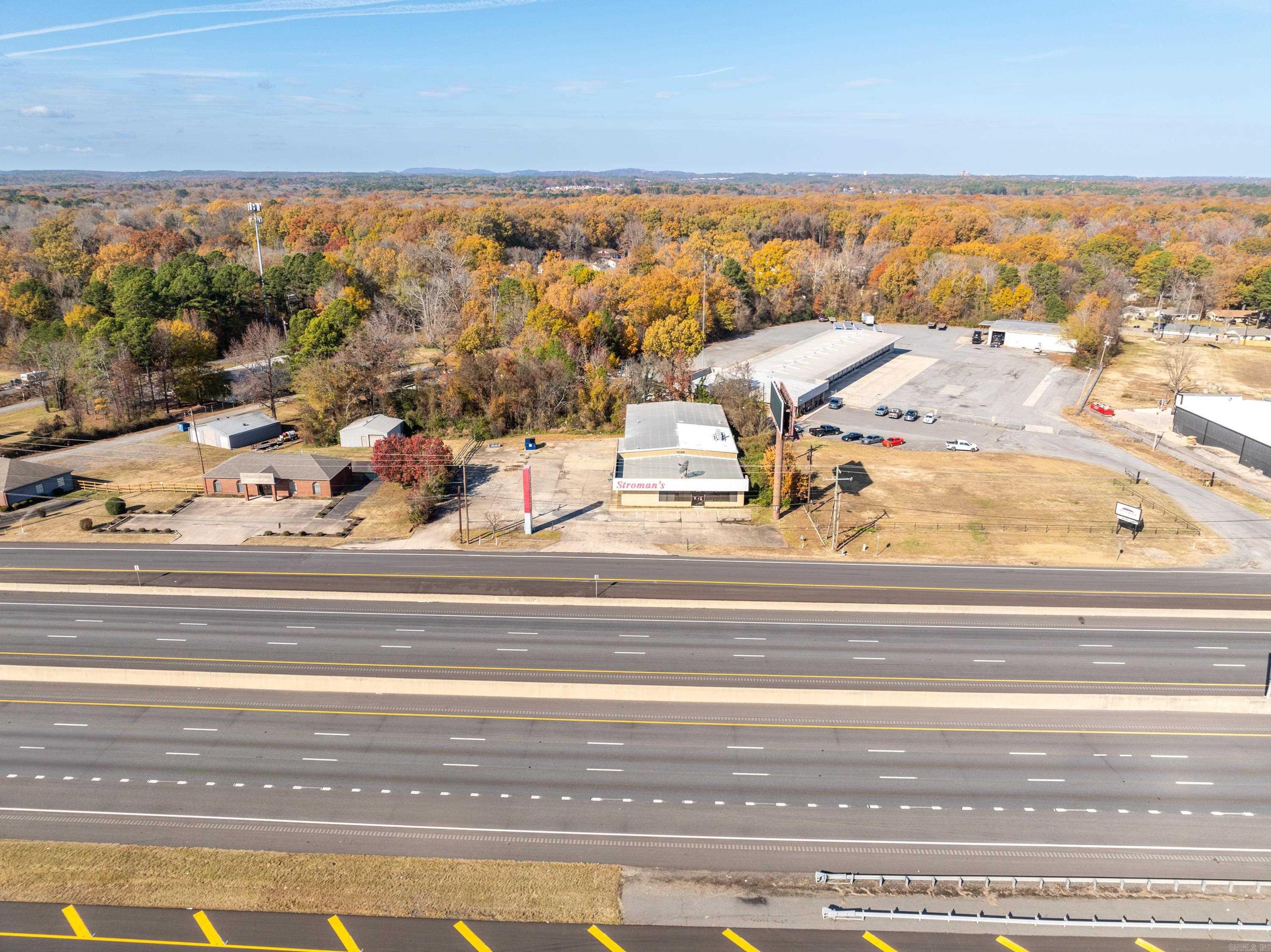 1N-13-35 - Commercial Sale
