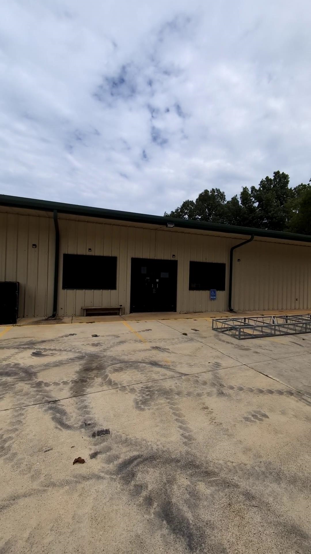 Metes & Bounds - Commercial Sale