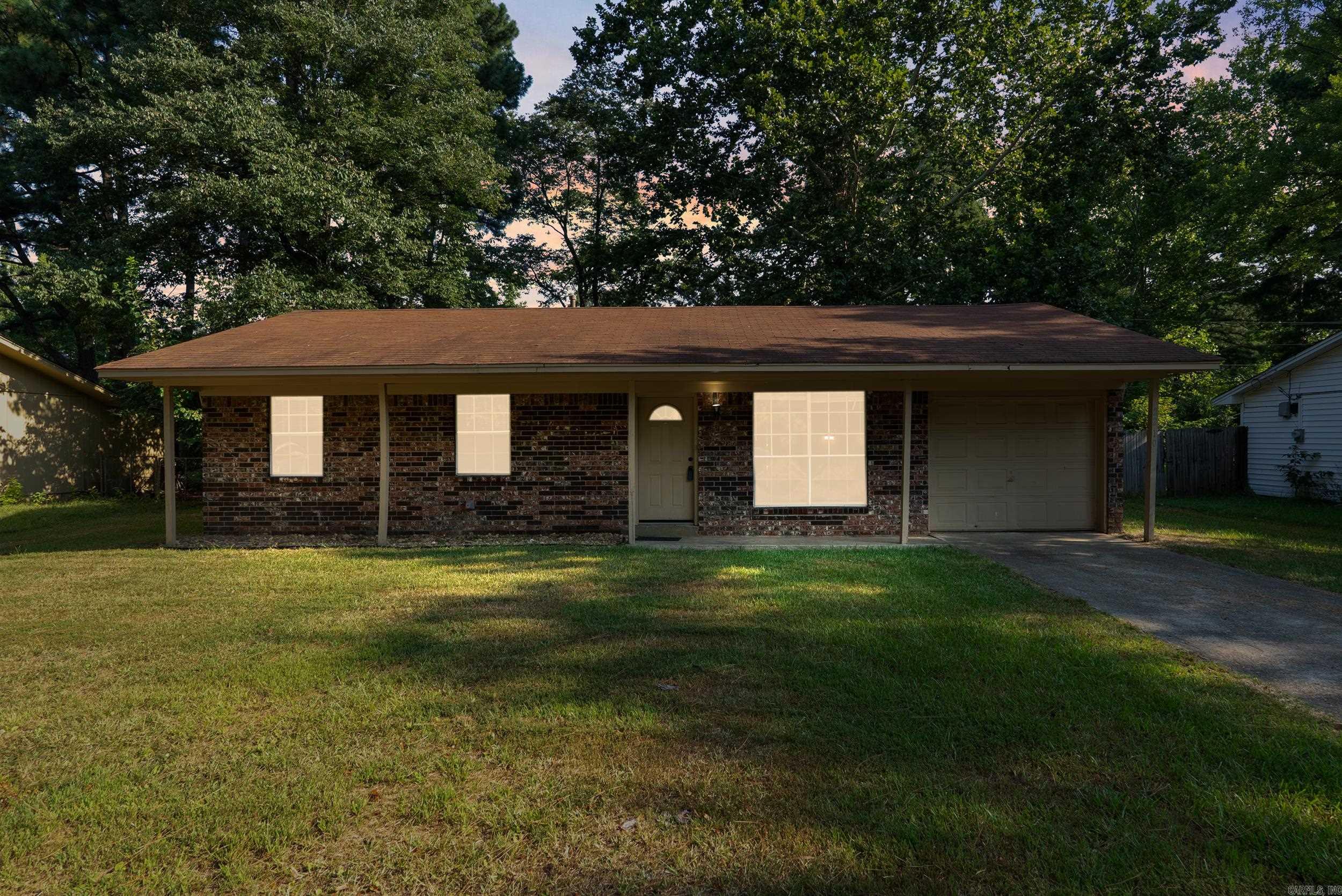 CONWAY MANOR - Residential