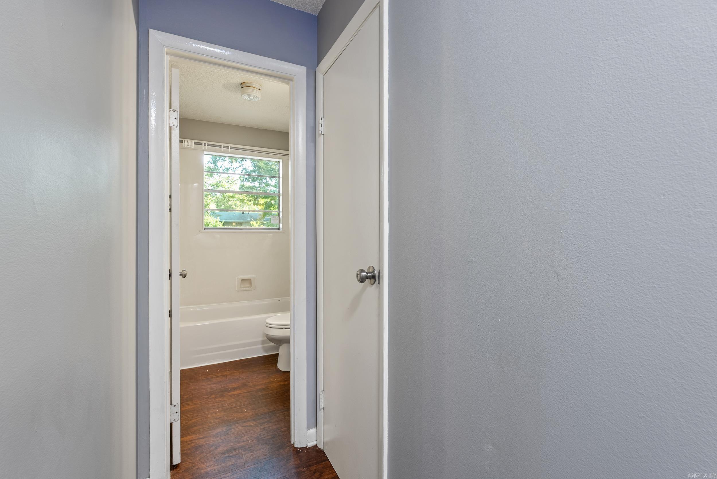 CONWAY MANOR - Residential